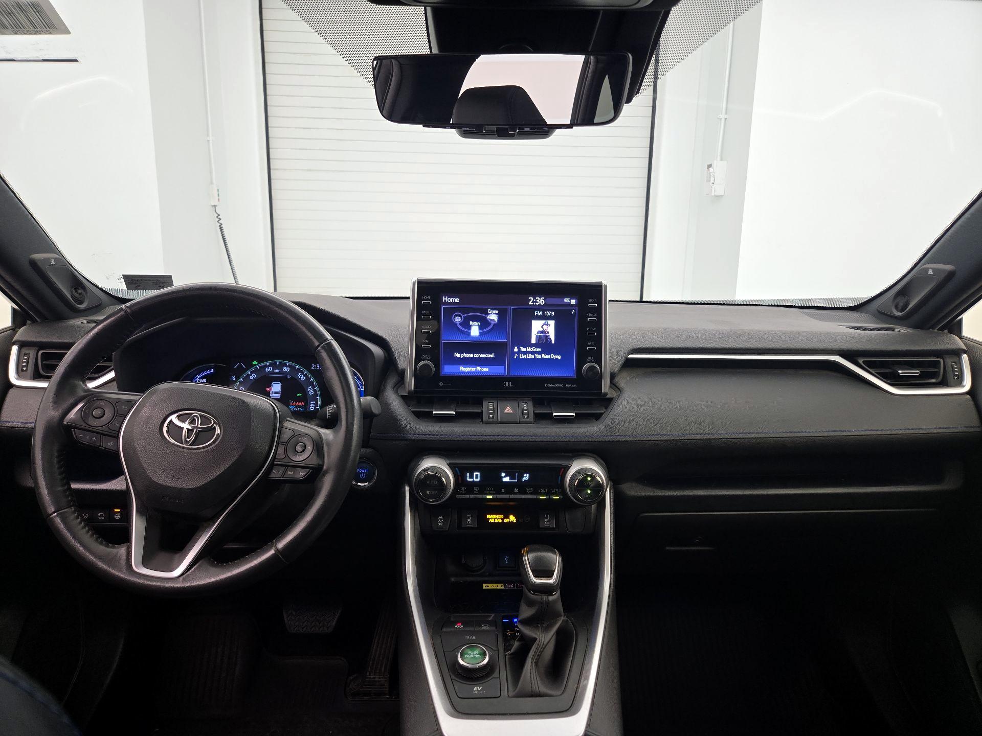 Thumbnail: 2022 Toyota RAV4 - 9