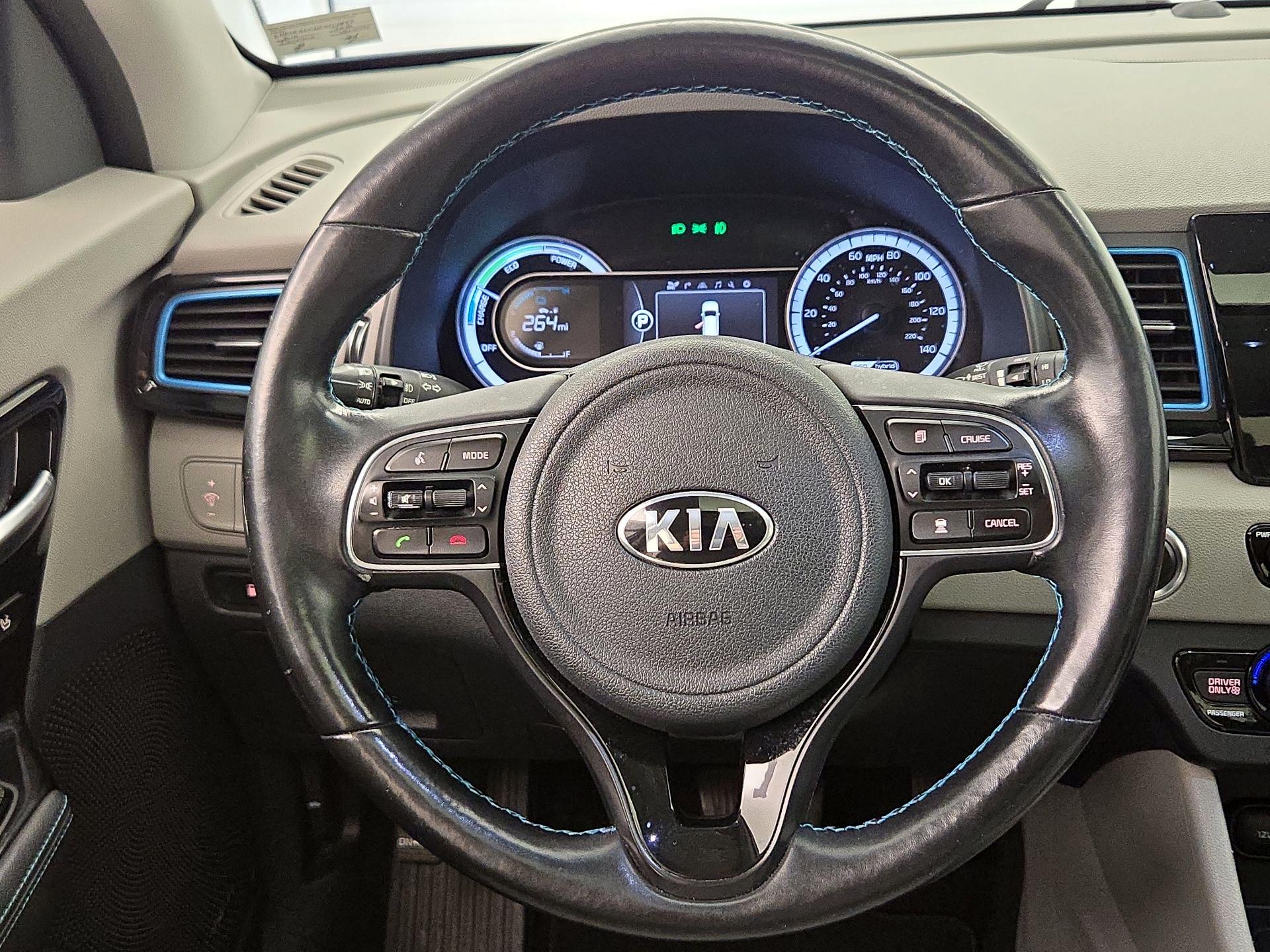 Thumbnail: 2018 Kia Niro - 10