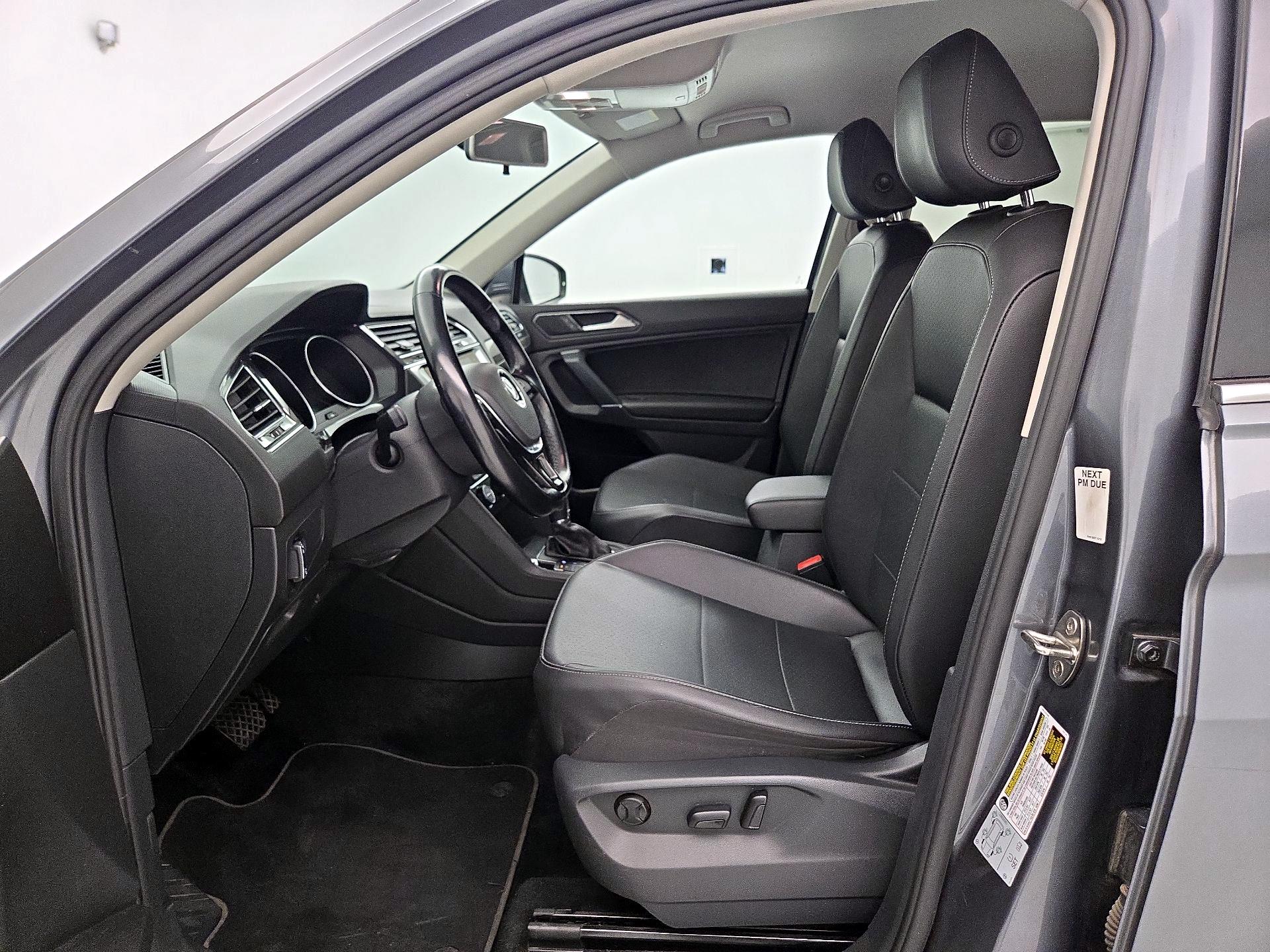 Thumbnail: 2018 Volkswagen Tiguan - 11