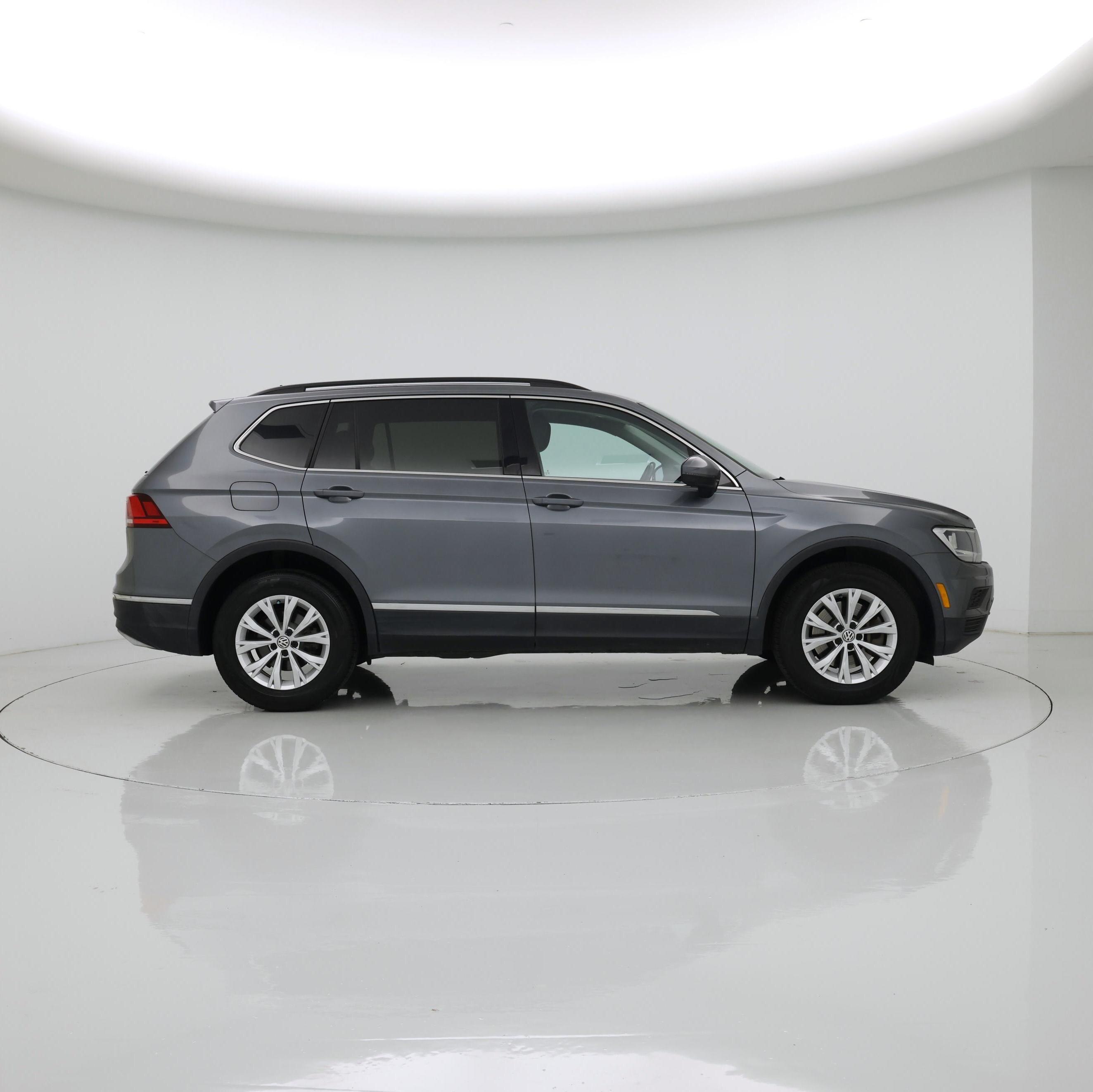 Thumbnail: 2018 Volkswagen Tiguan - 7