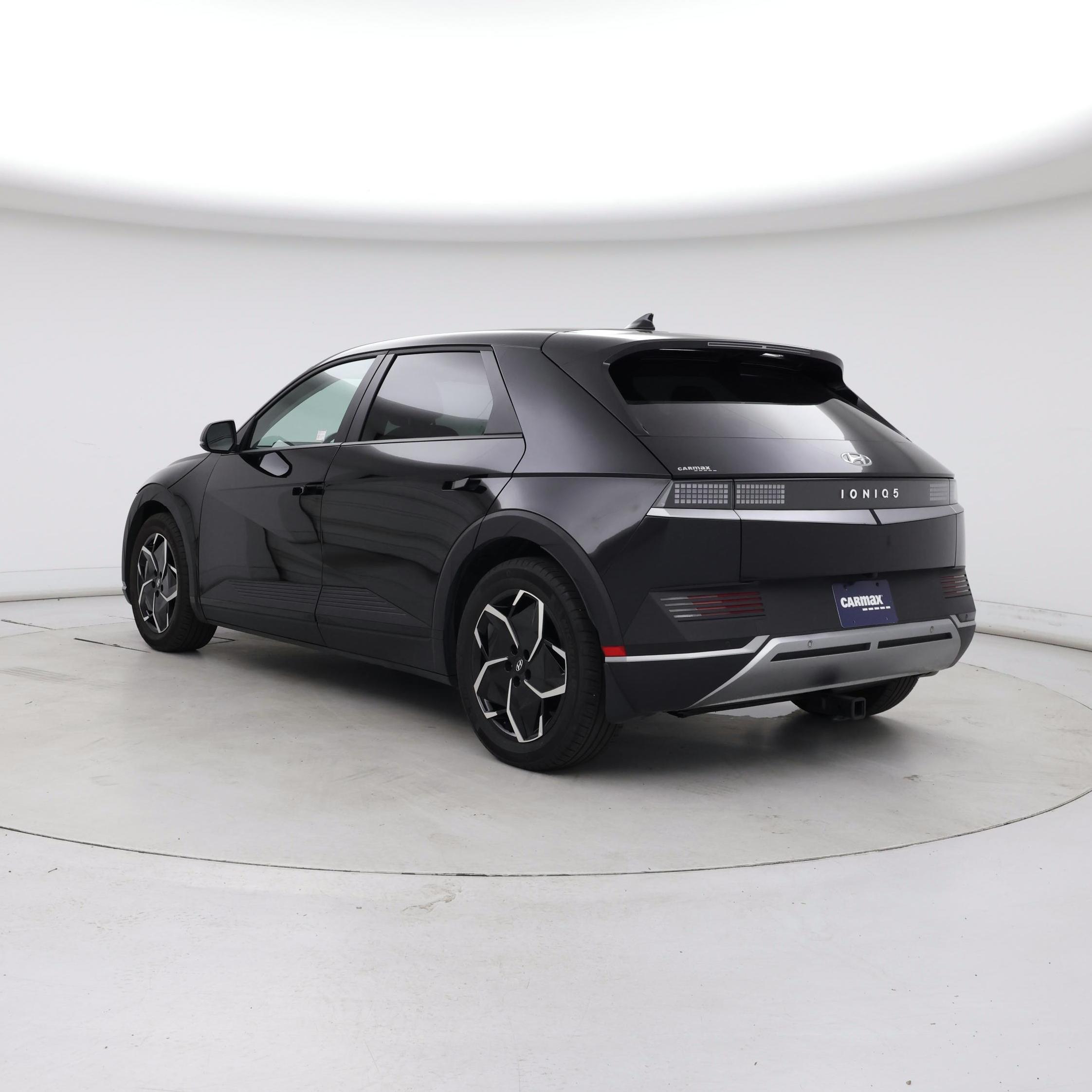 Thumbnail: 2023 Hyundai Ioniq 5 - 2