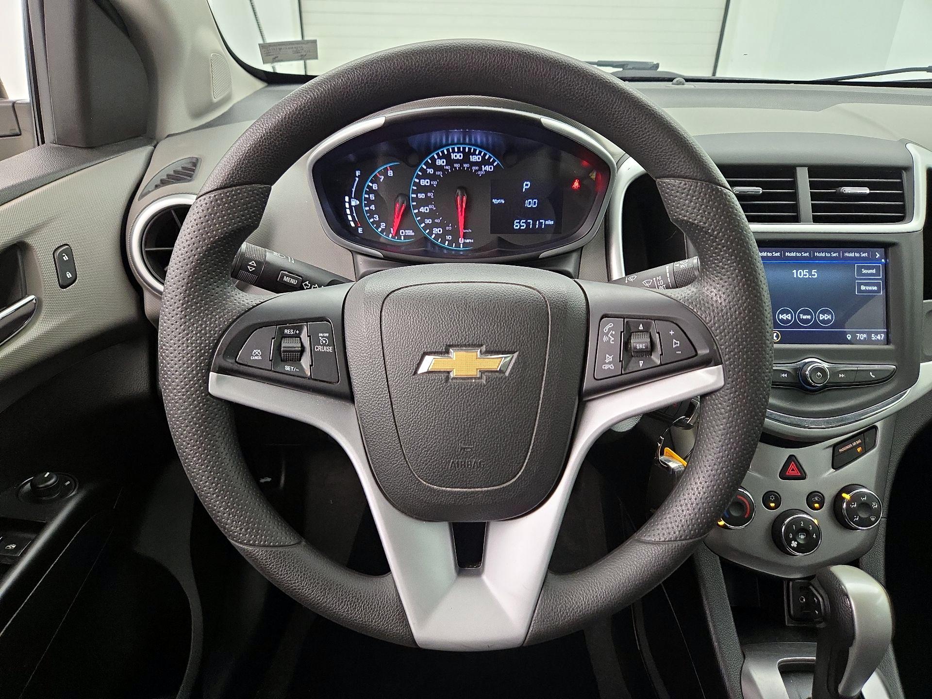 Thumbnail: 2018 Chevrolet Sonic - 10