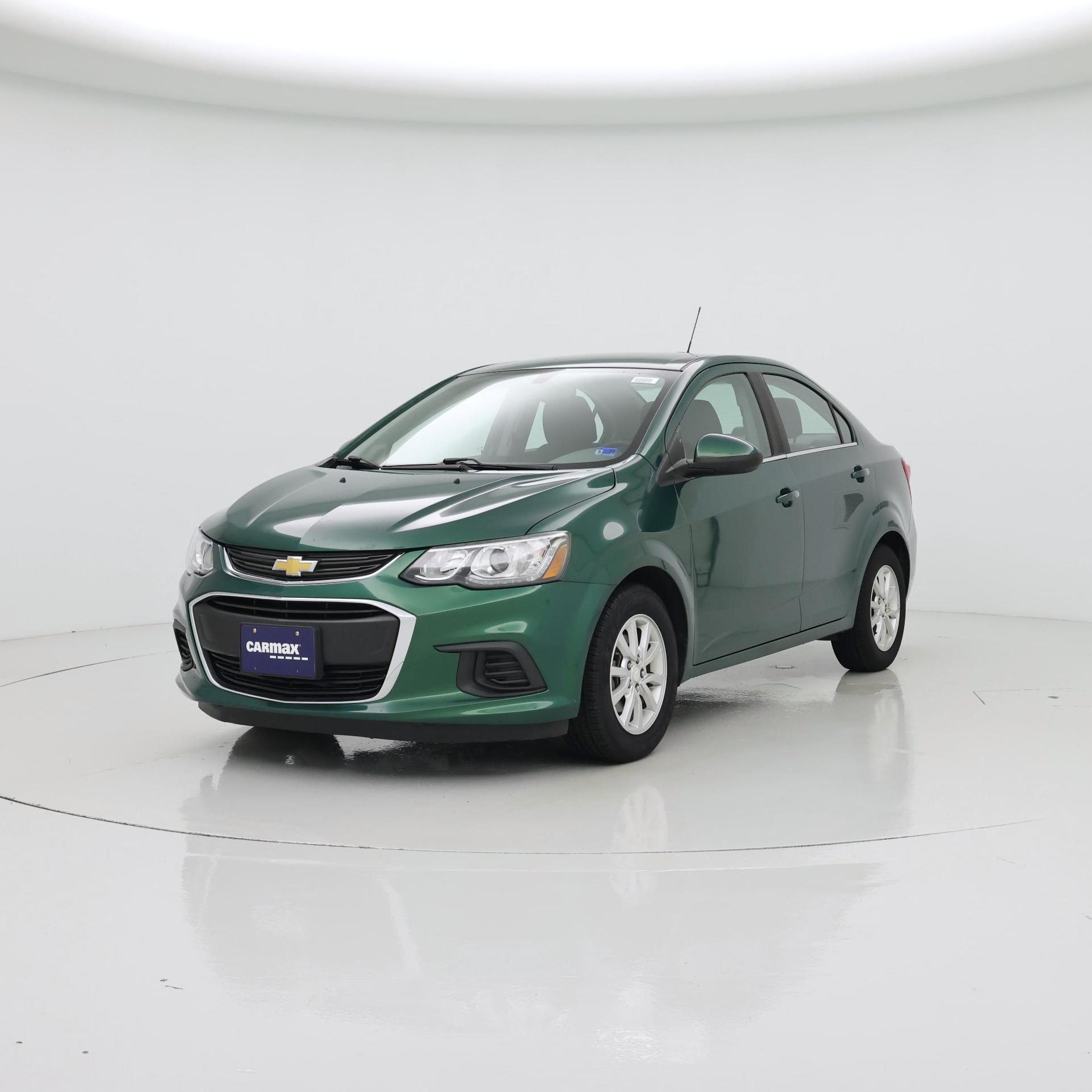 Thumbnail: 2018 Chevrolet Sonic - 4