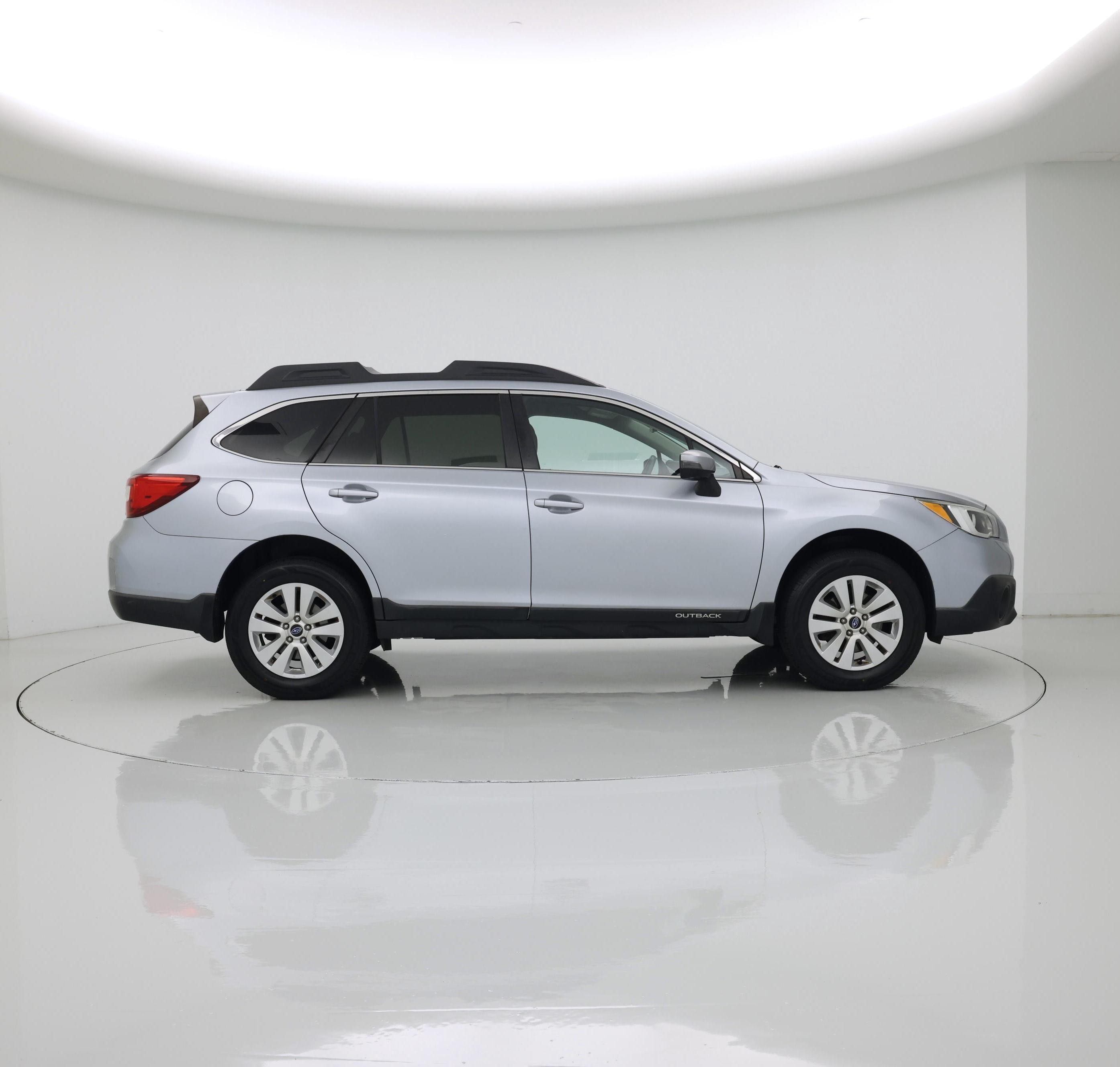 Thumbnail: 2017 Subaru Outback - 7