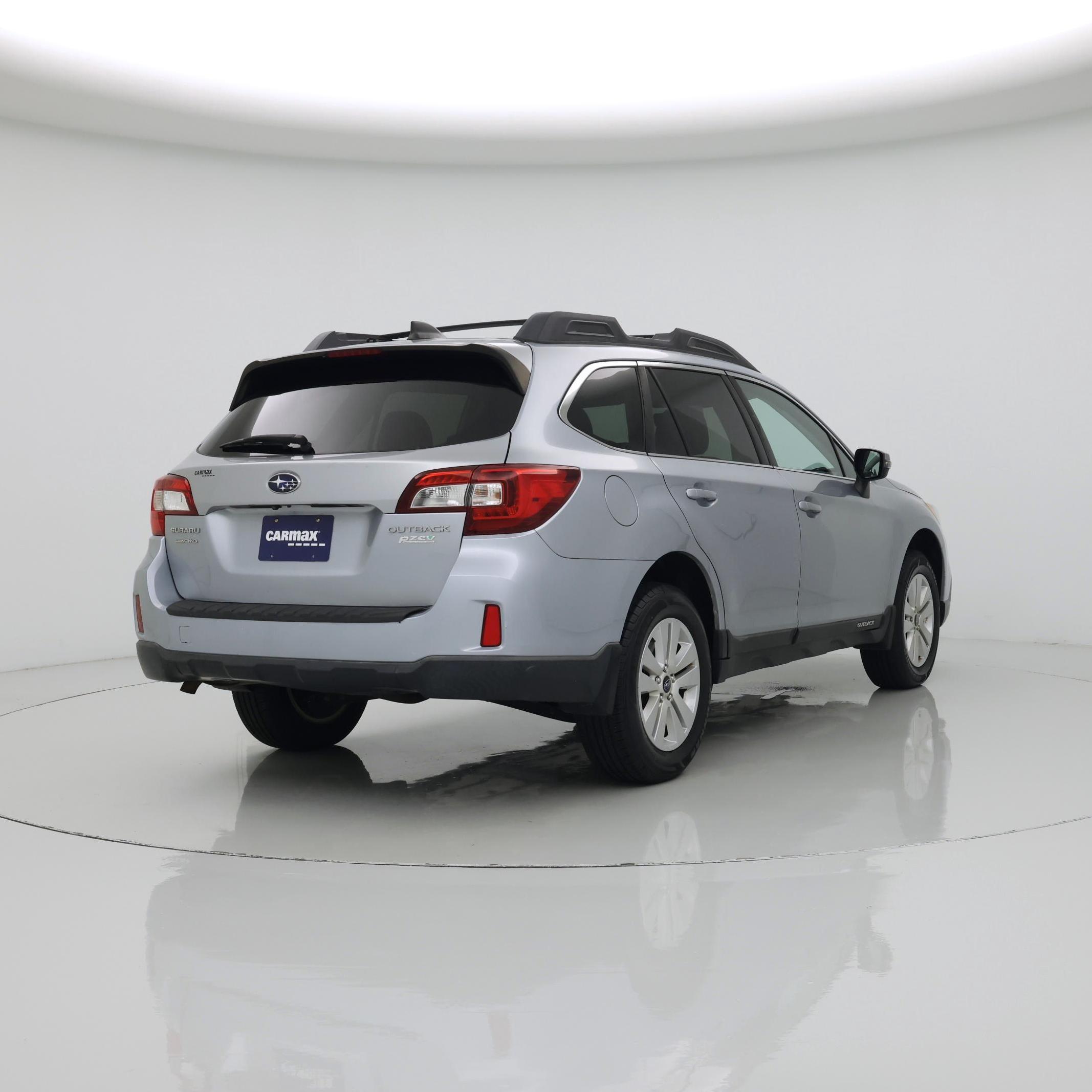 Thumbnail: 2017 Subaru Outback - 8