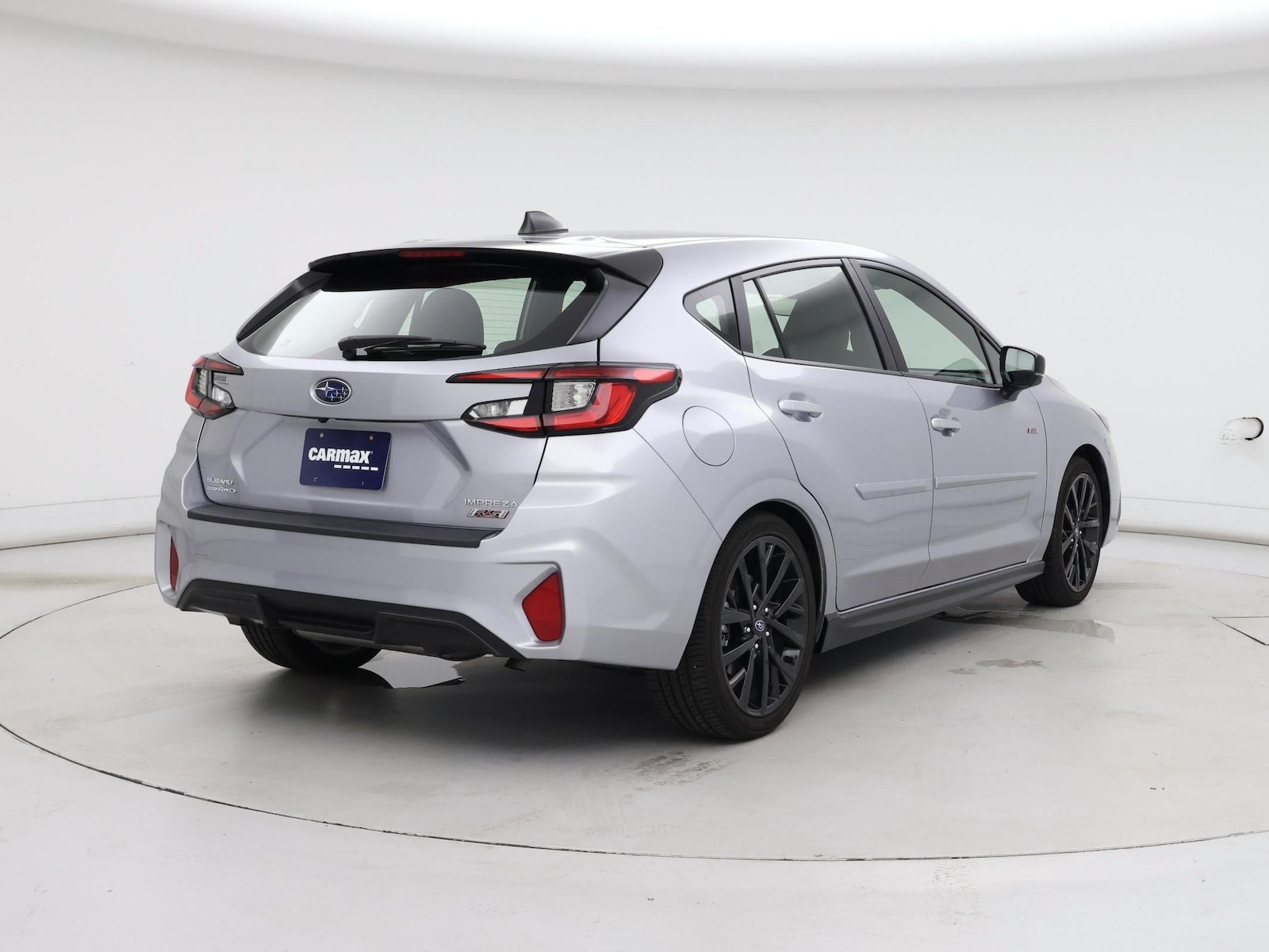 2025 Subaru Impreza RS - Photo 9