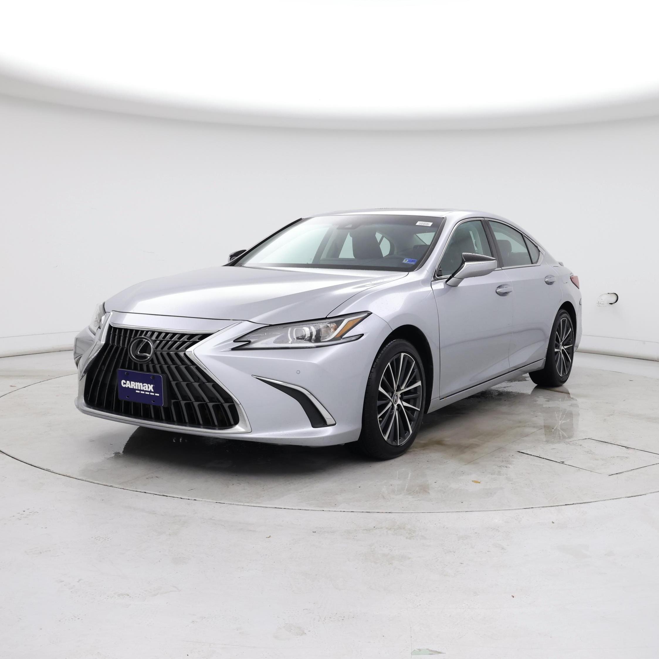 Thumbnail: 2022 Lexus ES - 4