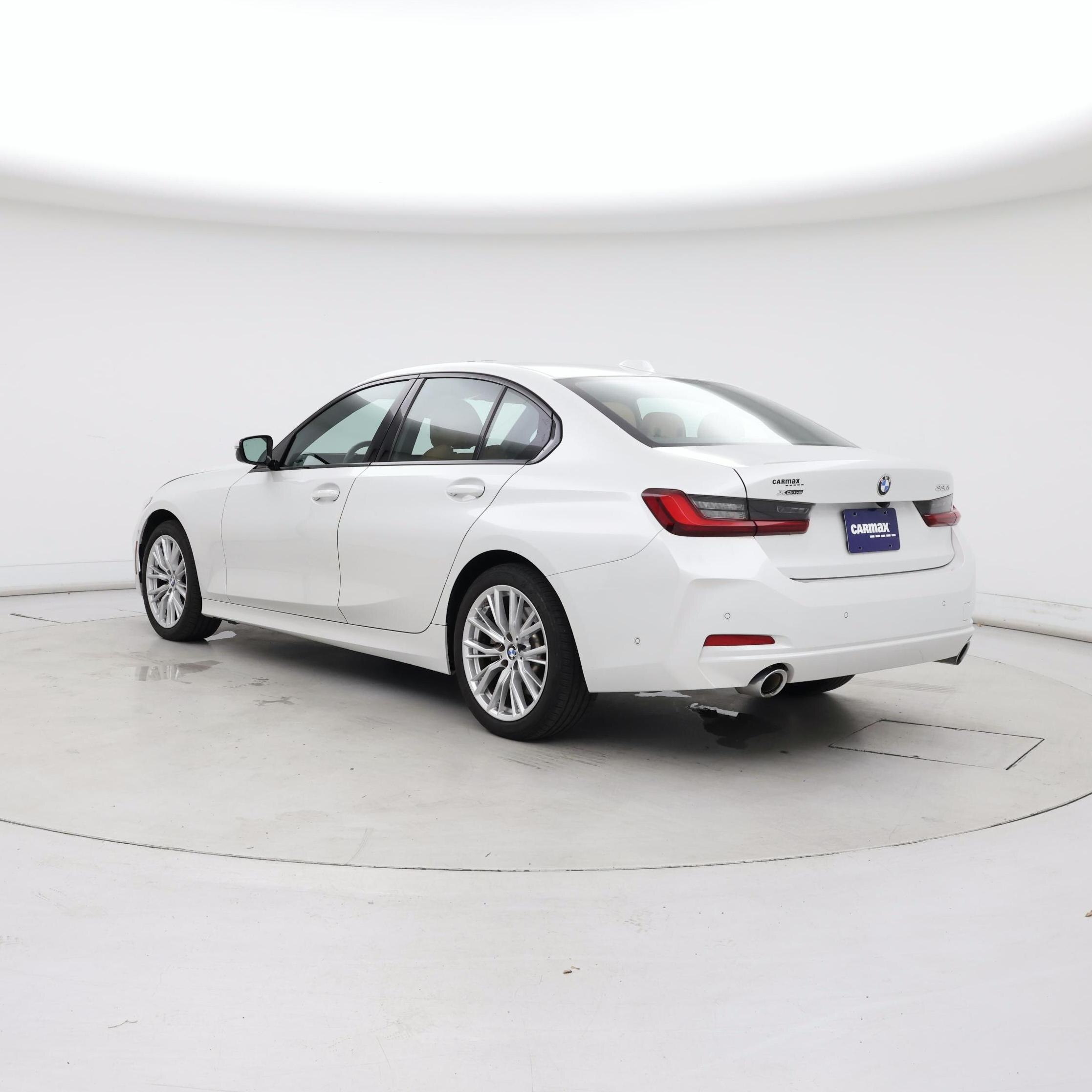 Thumbnail: 2023 BMW 3 Series - 2