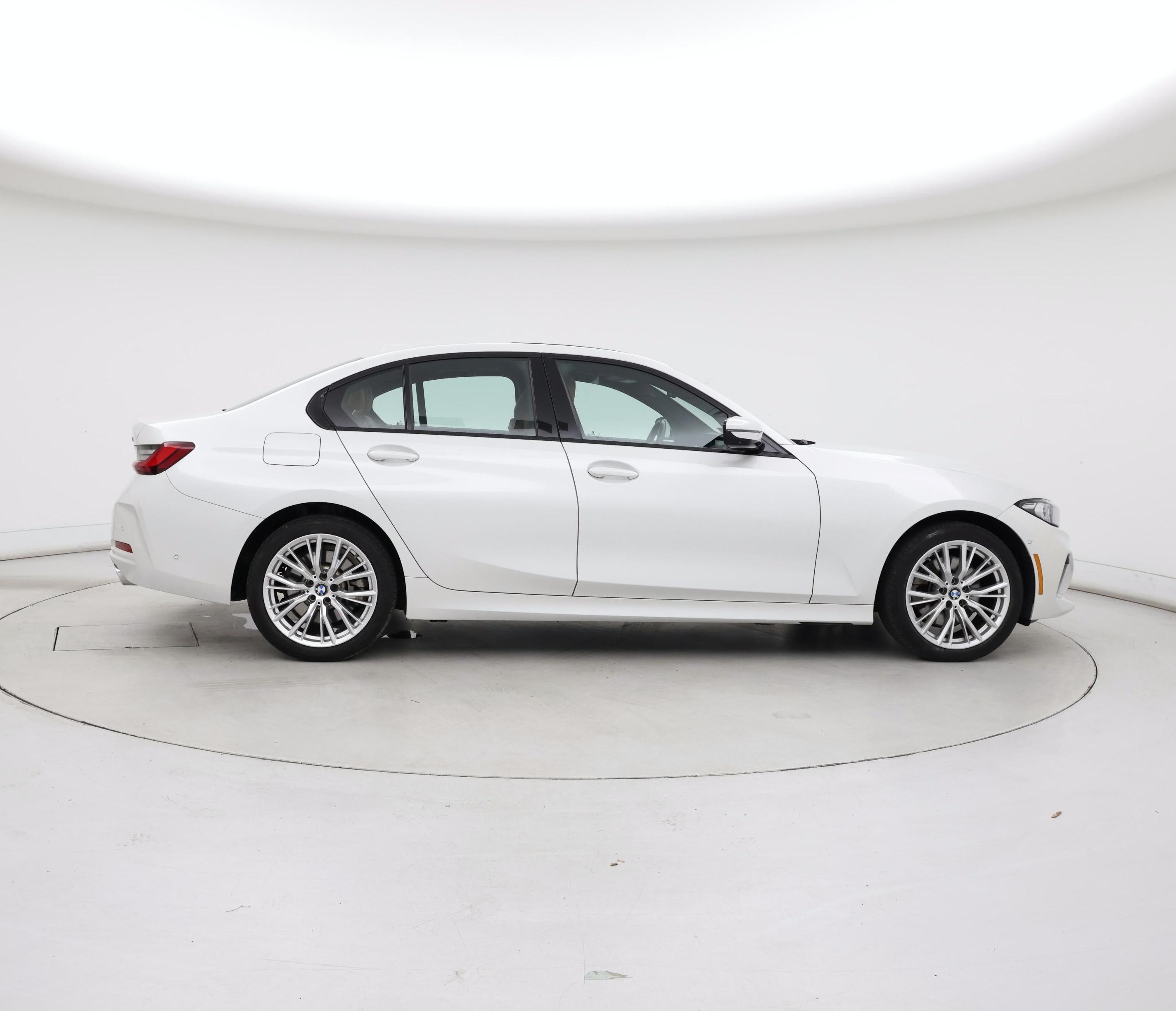 Thumbnail: 2023 BMW 3 Series - 7