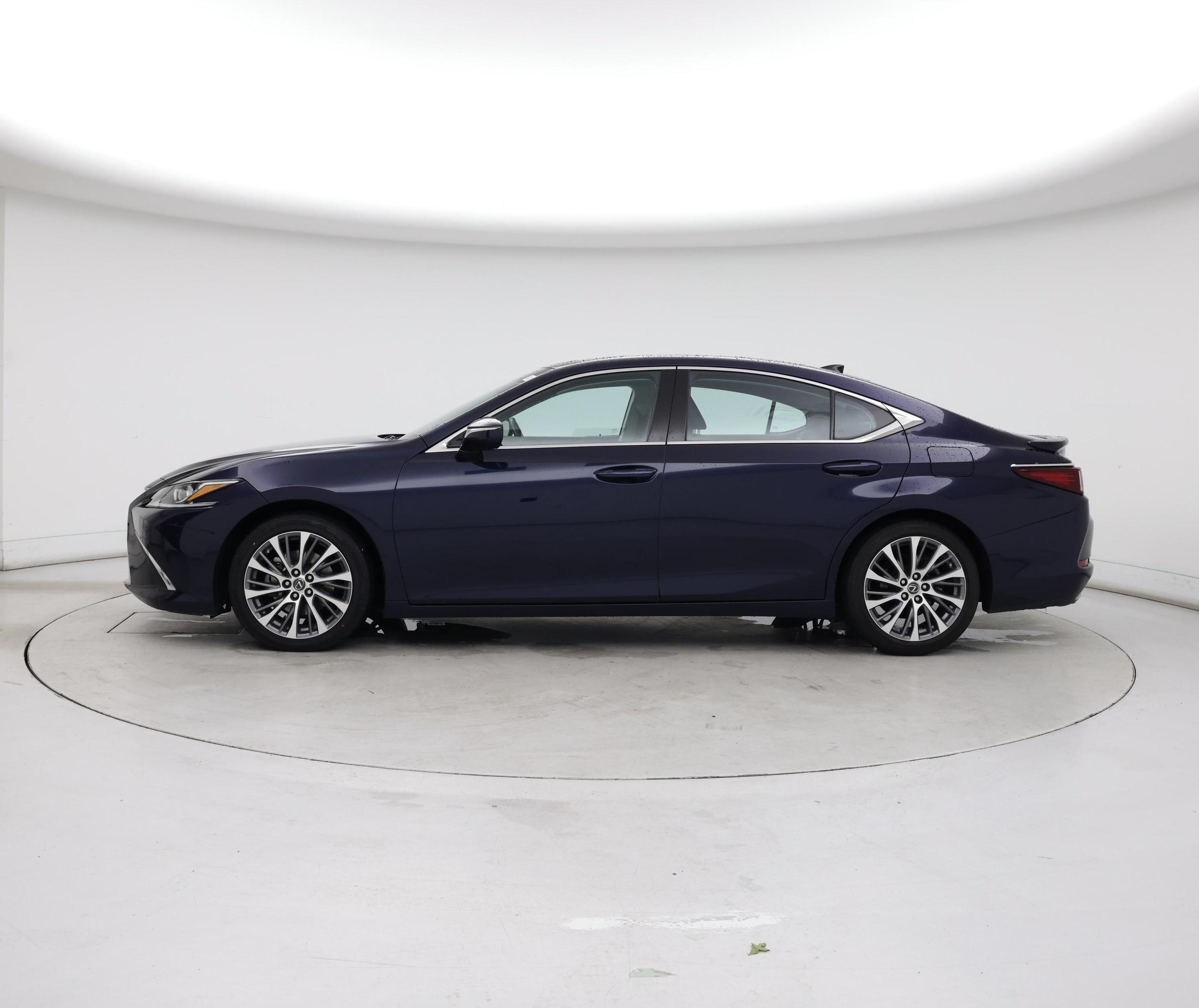 Thumbnail: 2021 Lexus ES - 3