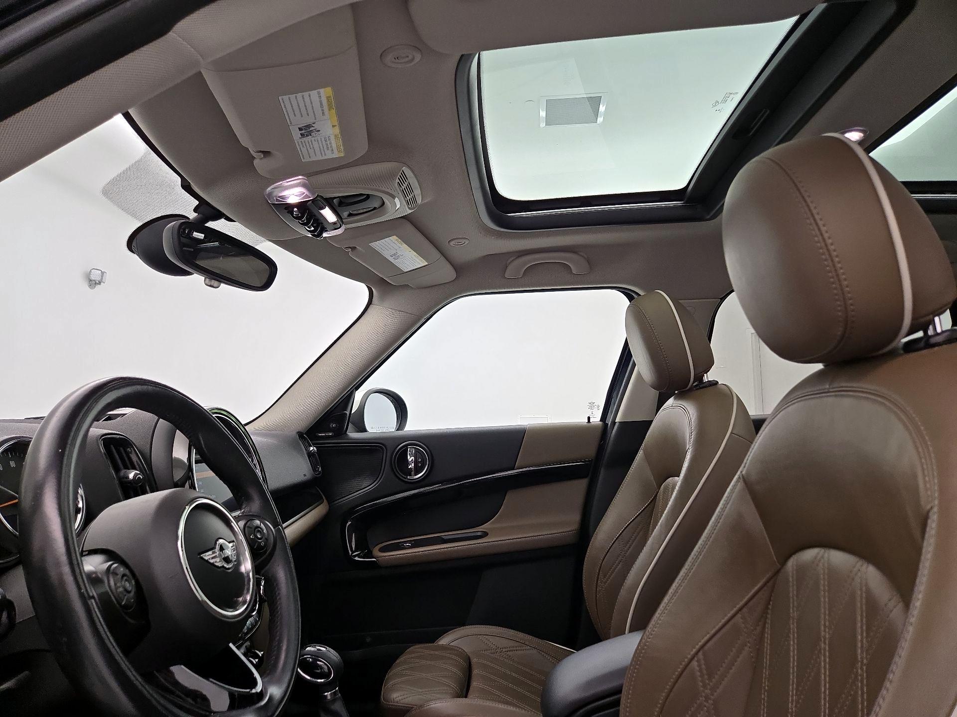 Thumbnail: 2017 MINI Cooper Countryman - 19