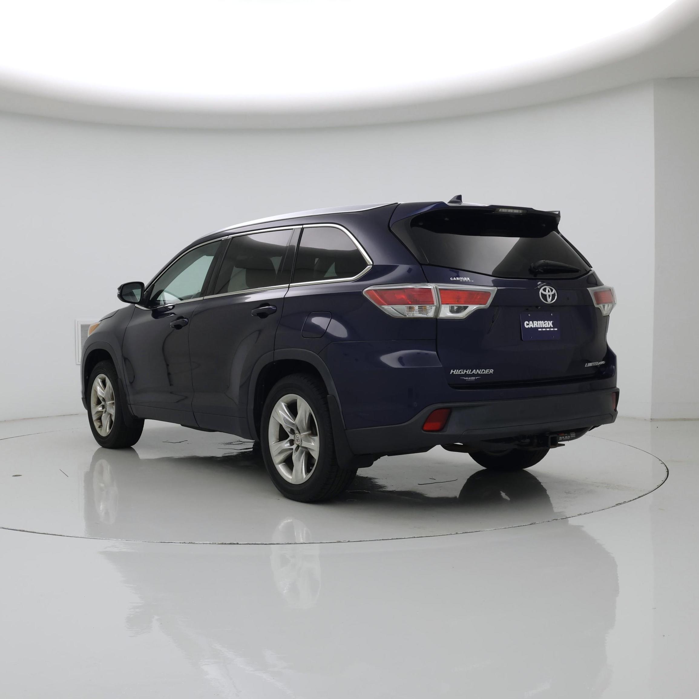 Thumbnail: 2015 Toyota Highlander - 2