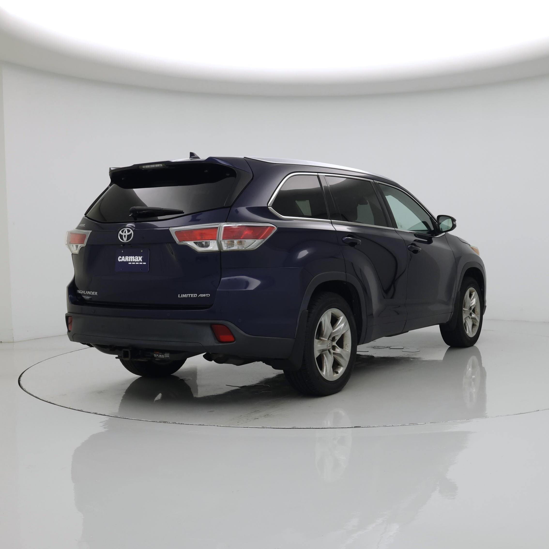 Thumbnail: 2015 Toyota Highlander - 8