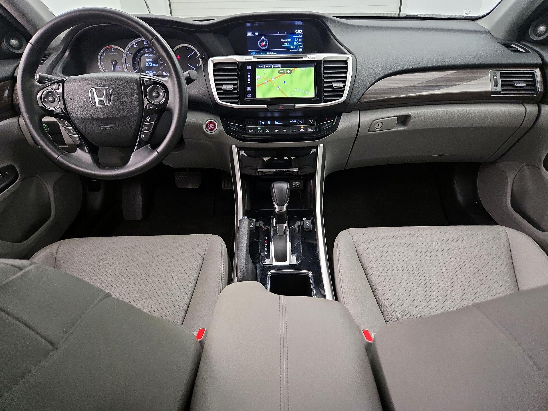 Thumbnail: 2017 Honda Accord - 9