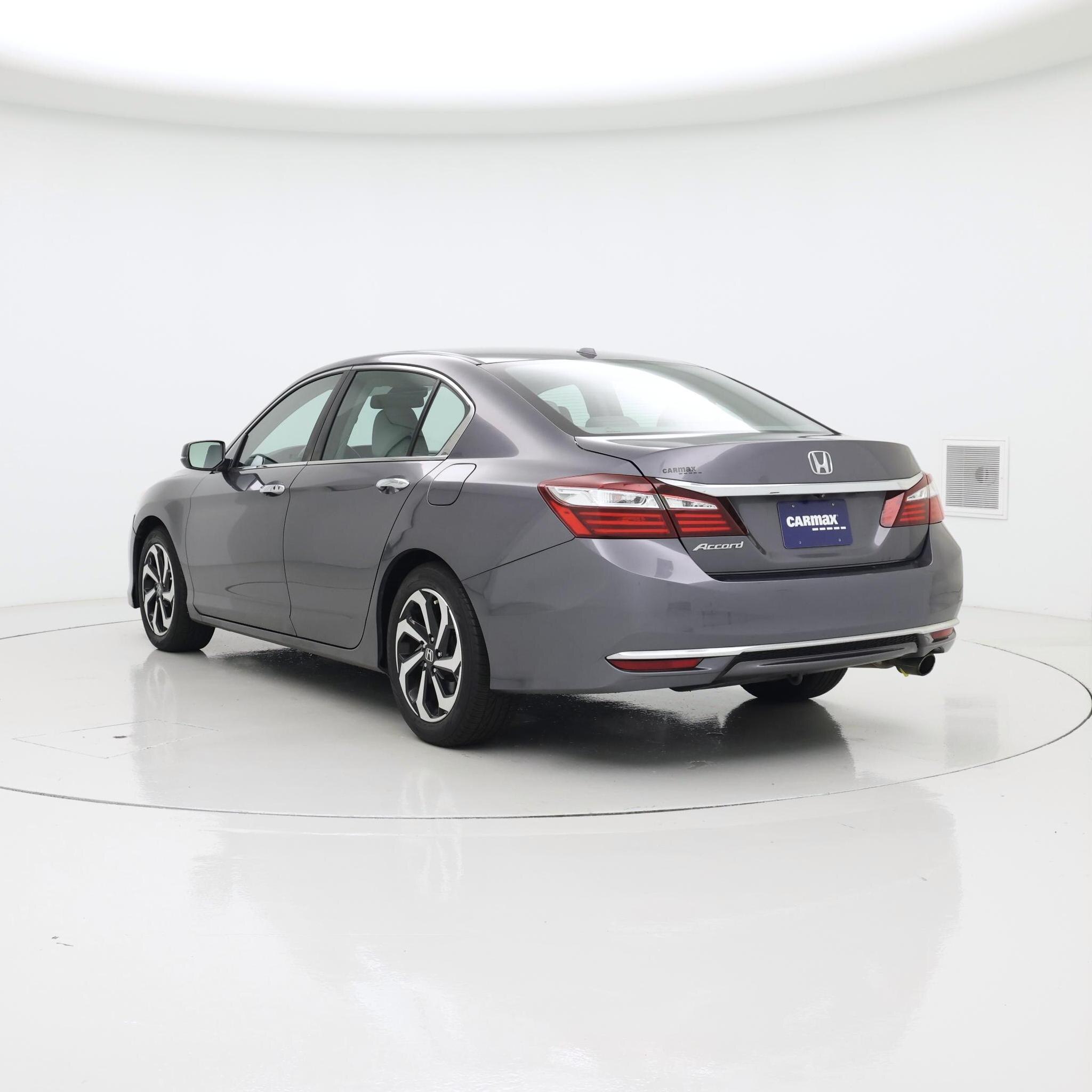 Thumbnail: 2017 Honda Accord - 2