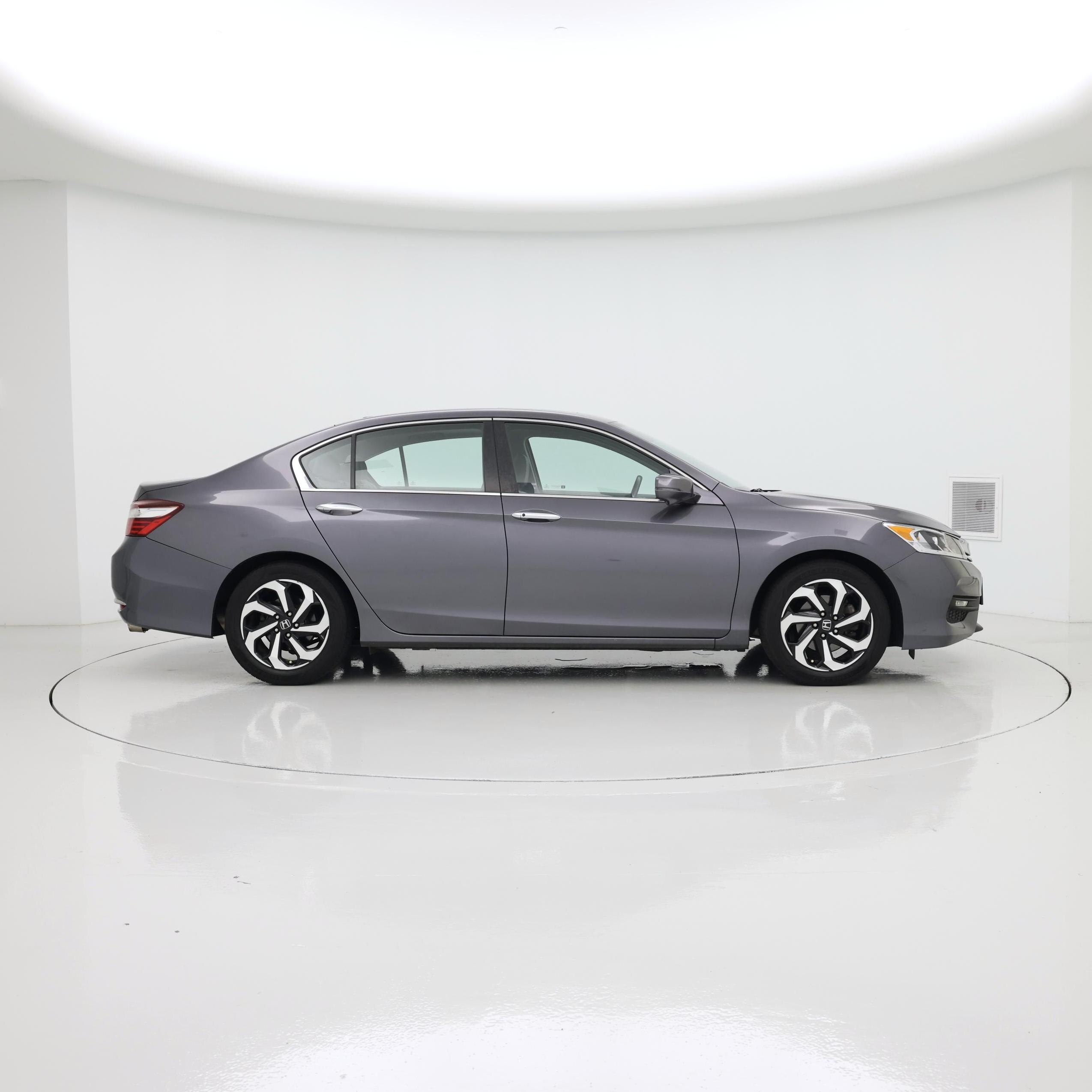 Thumbnail: 2017 Honda Accord - 7