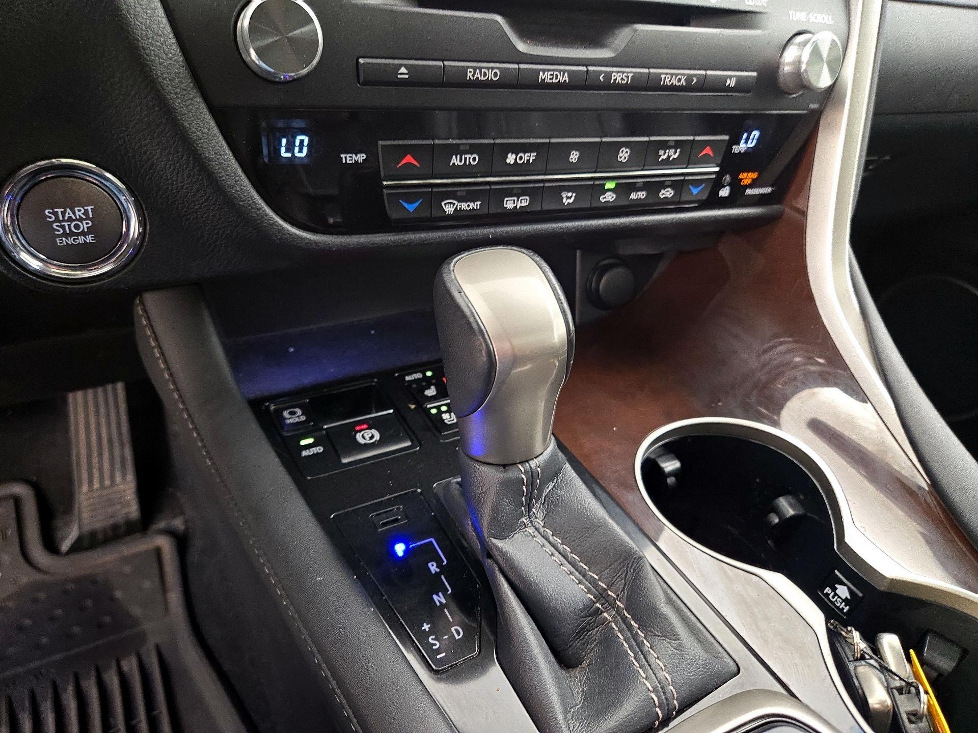 Thumbnail: 2016 Lexus RX - 18