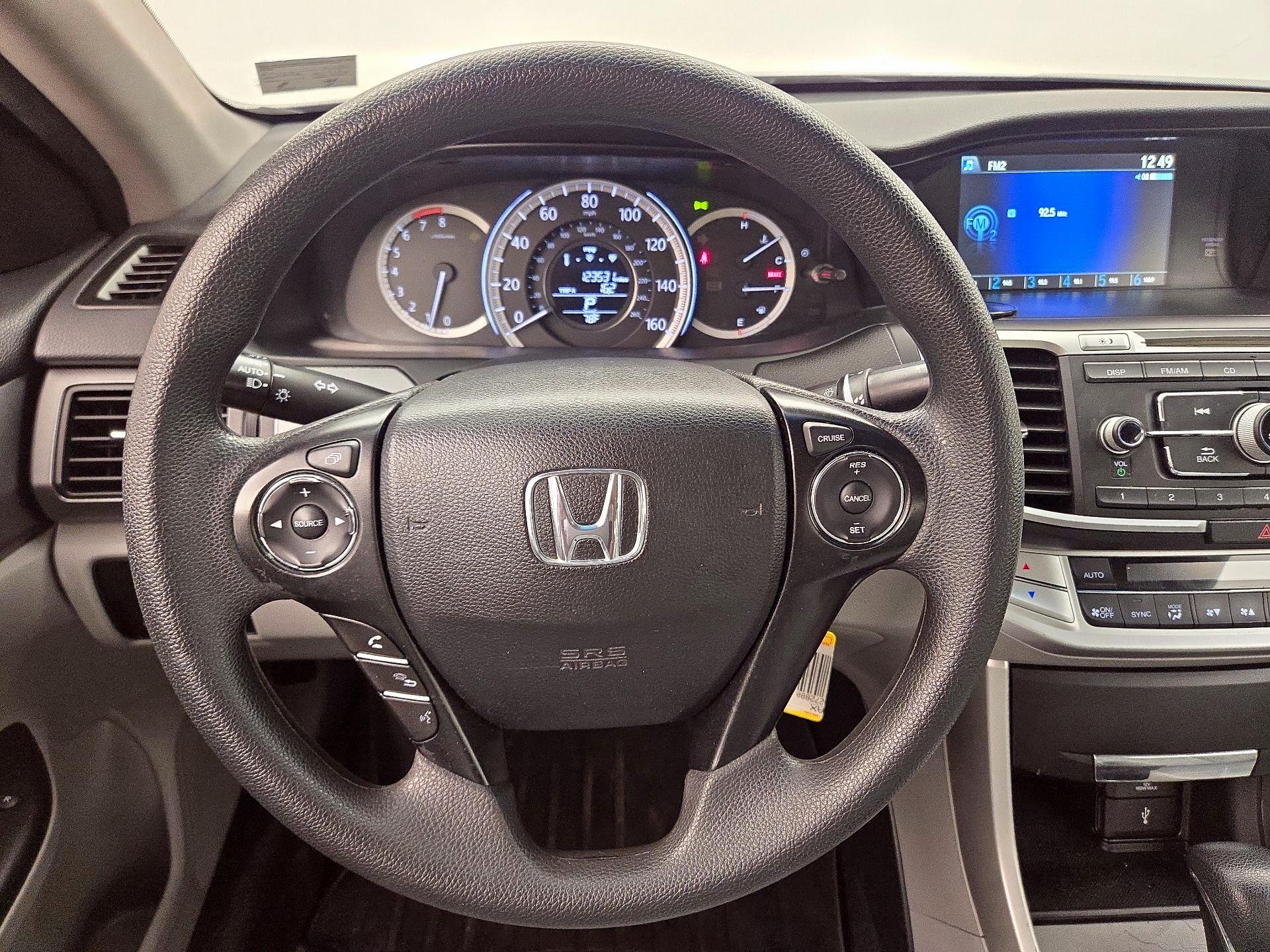 Thumbnail: 2015 Honda Accord - 10