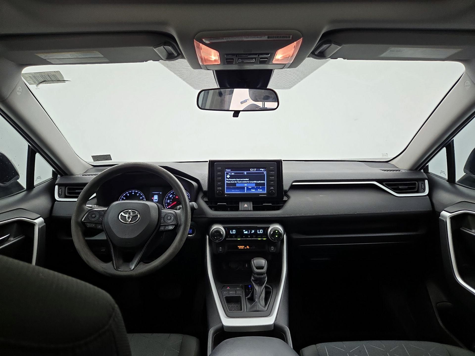 Thumbnail: 2021 Toyota RAV4 - 9