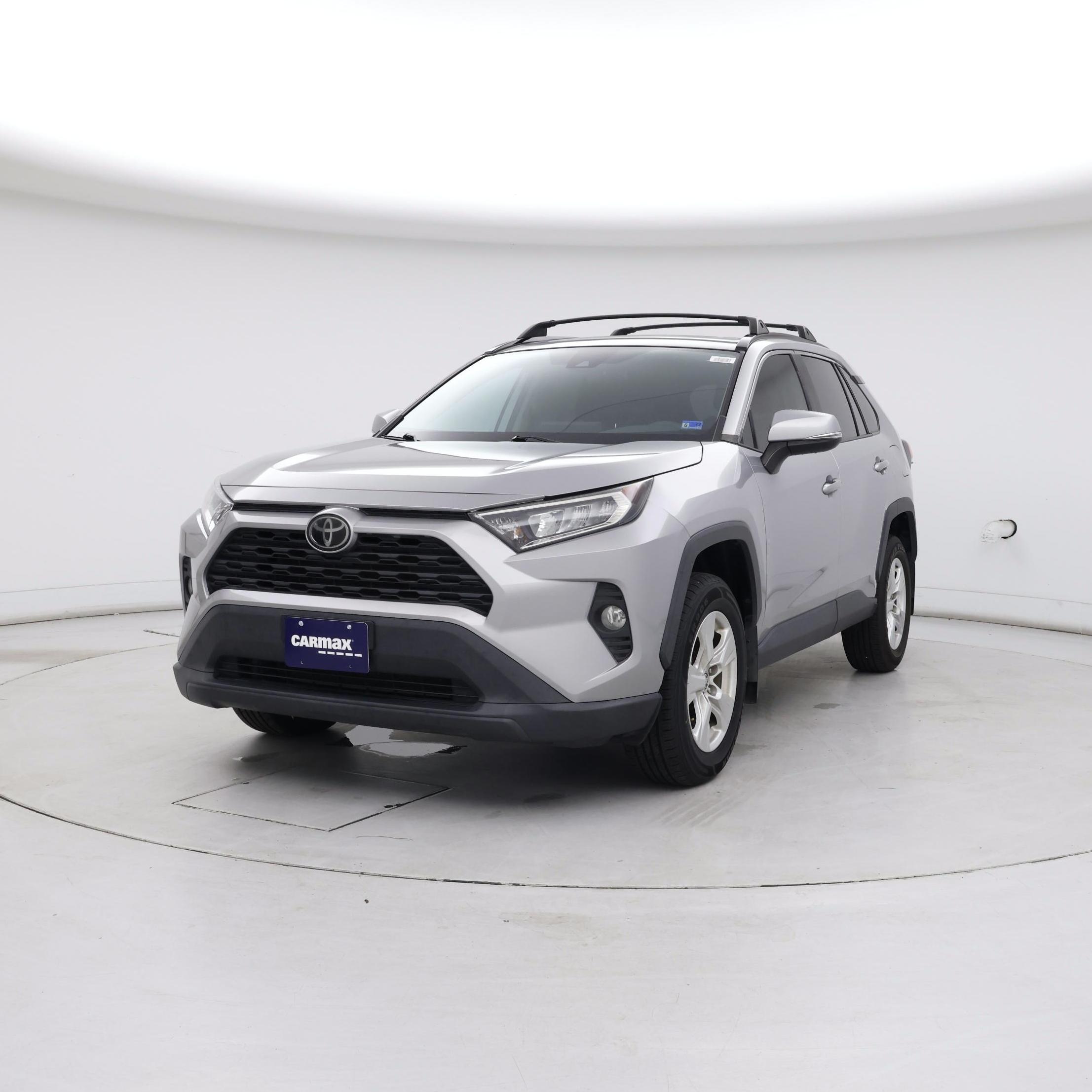 Thumbnail: 2021 Toyota RAV4 - 4