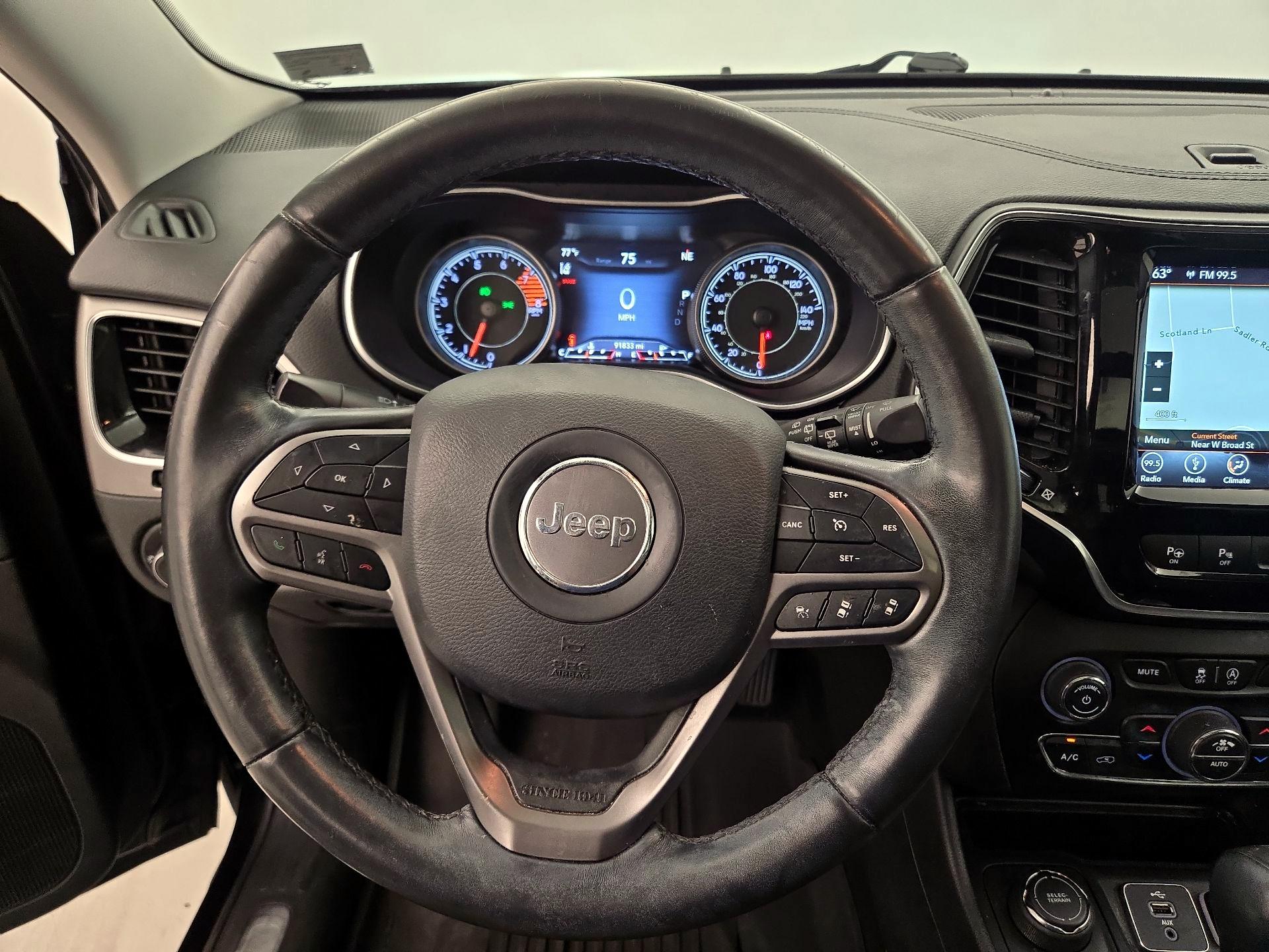 Thumbnail: 2019 Jeep Cherokee - 10