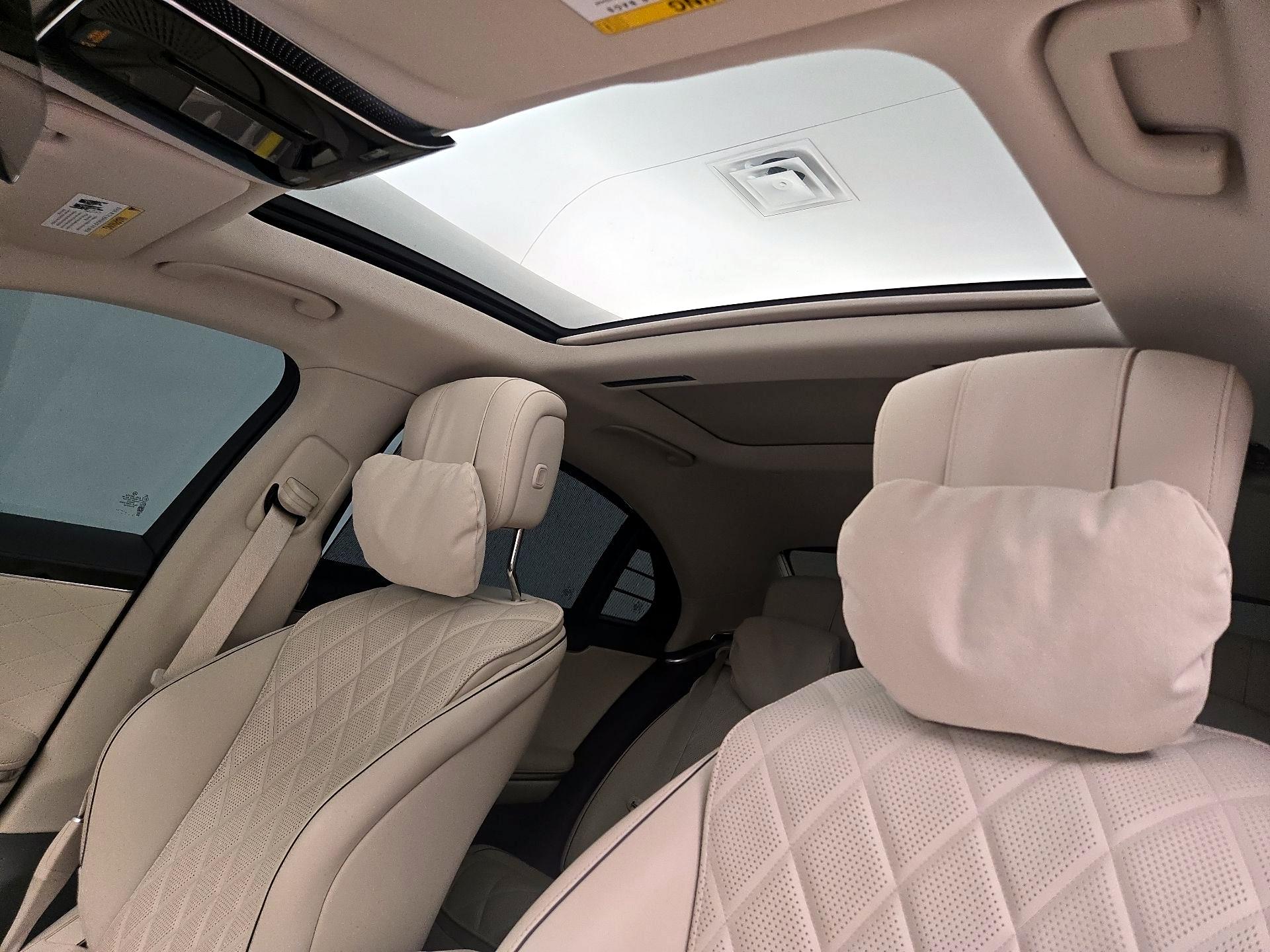 Thumbnail: 2025 Mercedes-Benz S-Class - 20