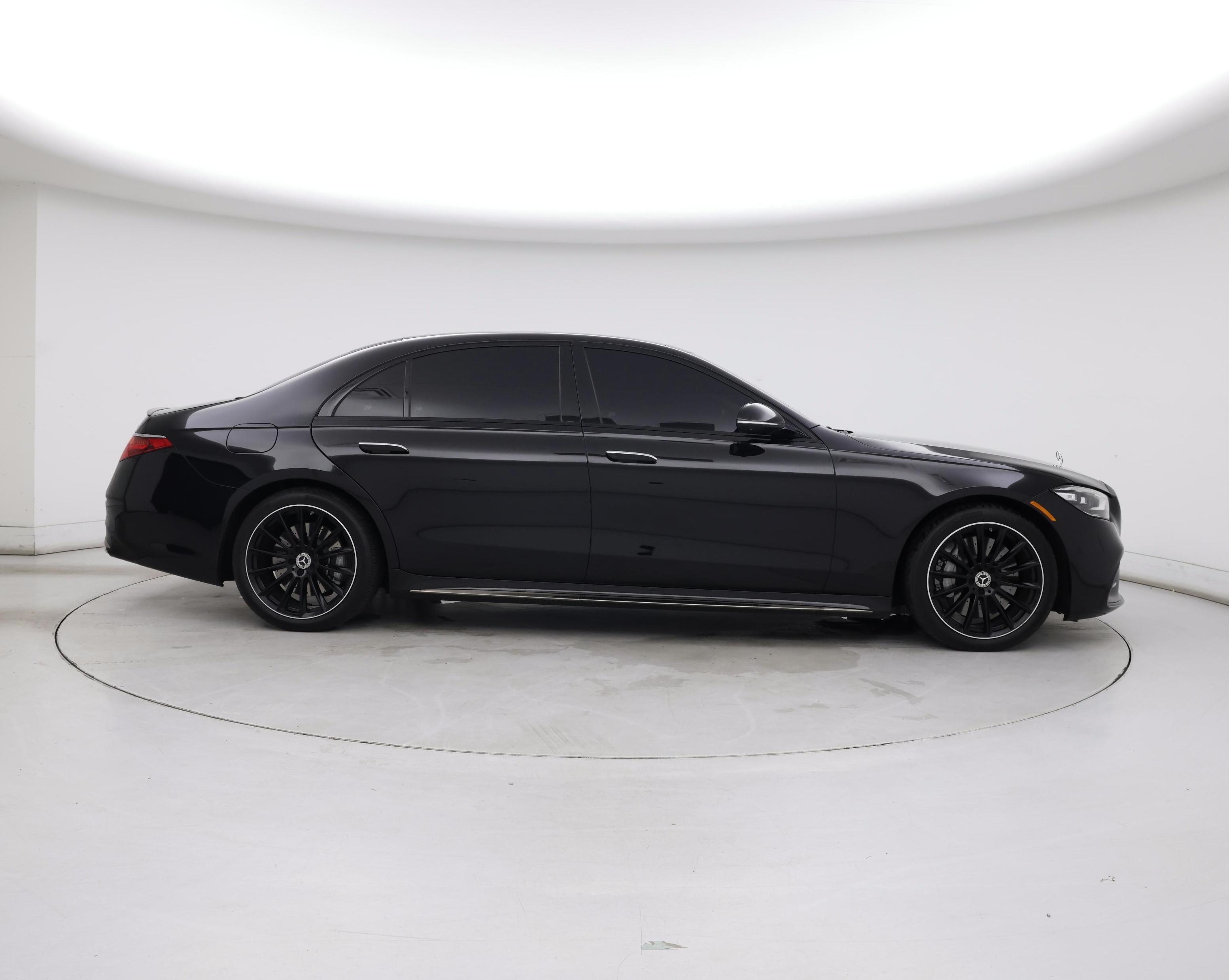 Thumbnail: 2025 Mercedes-Benz S-Class - 7