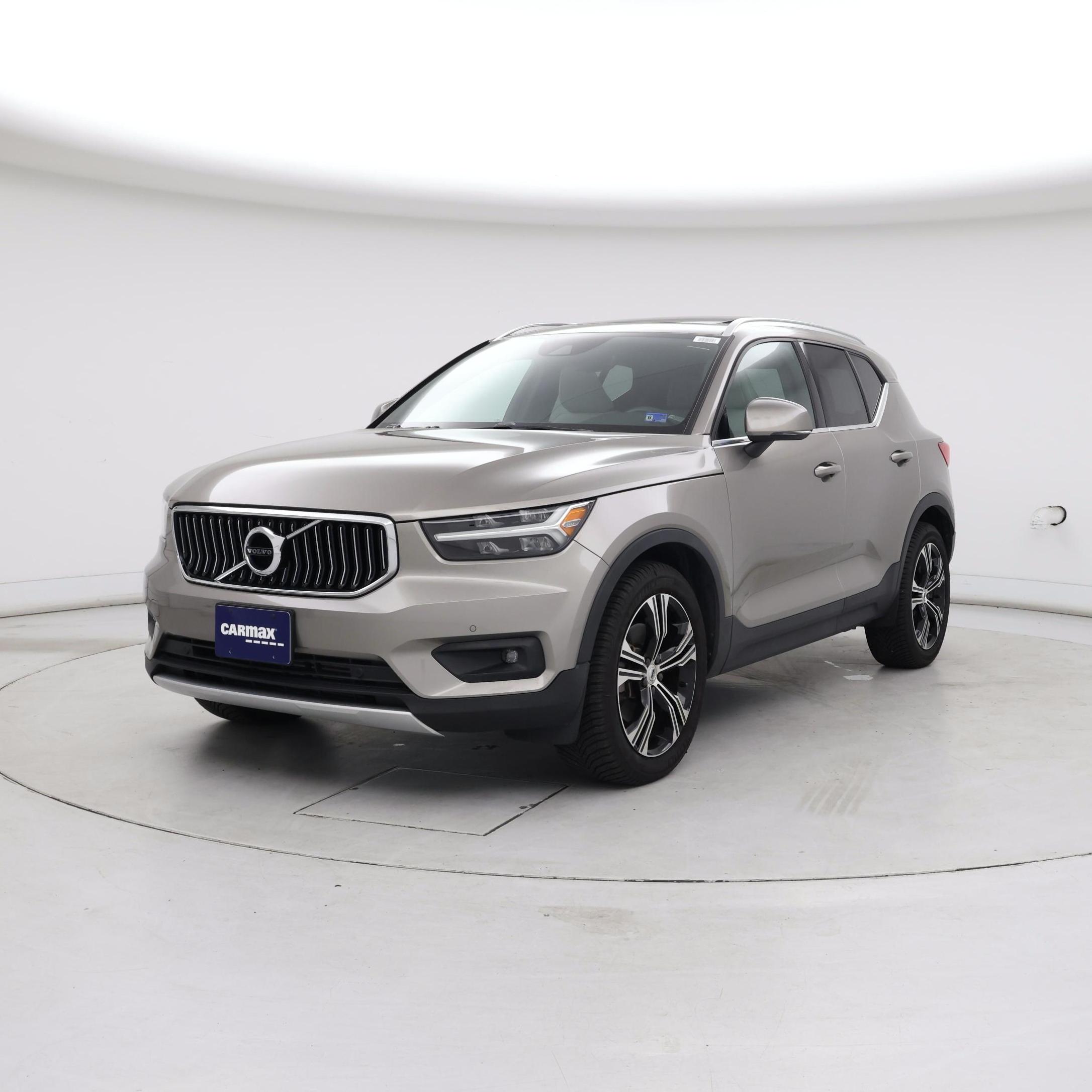 Thumbnail: 2020 Volvo XC40 - 4