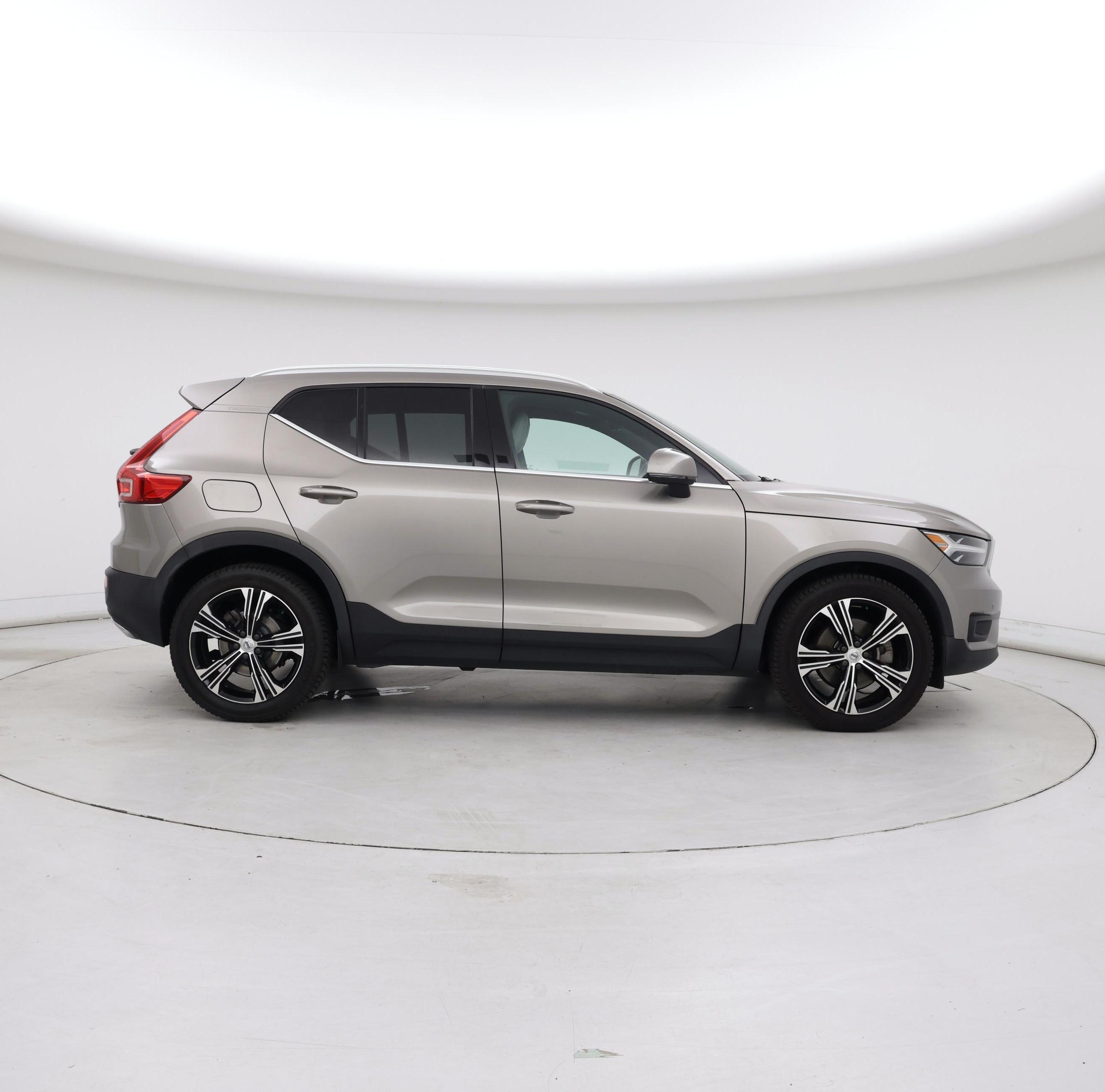 Thumbnail: 2020 Volvo XC40 - 7