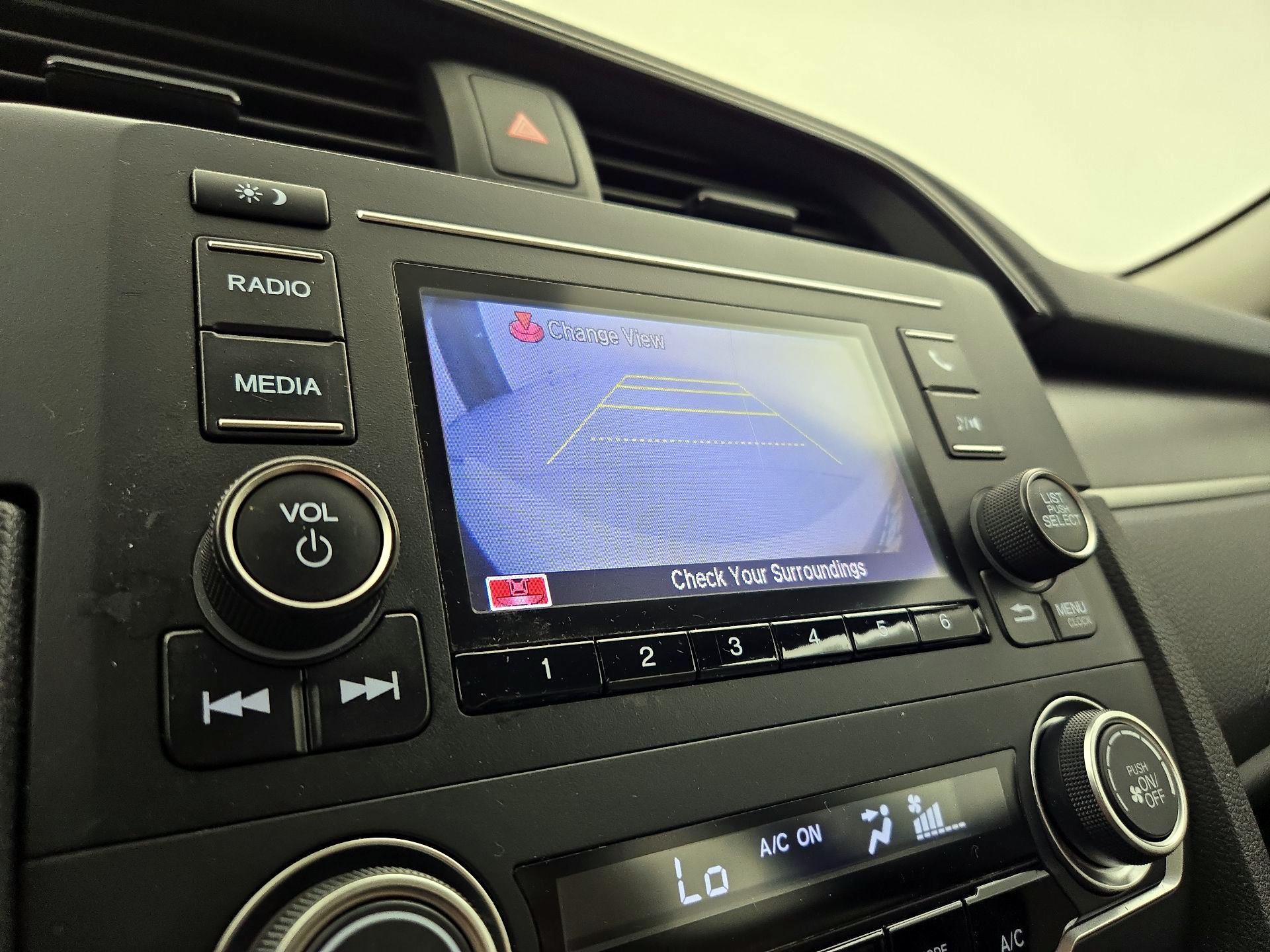 Thumbnail: 2016 Honda Civic - 14