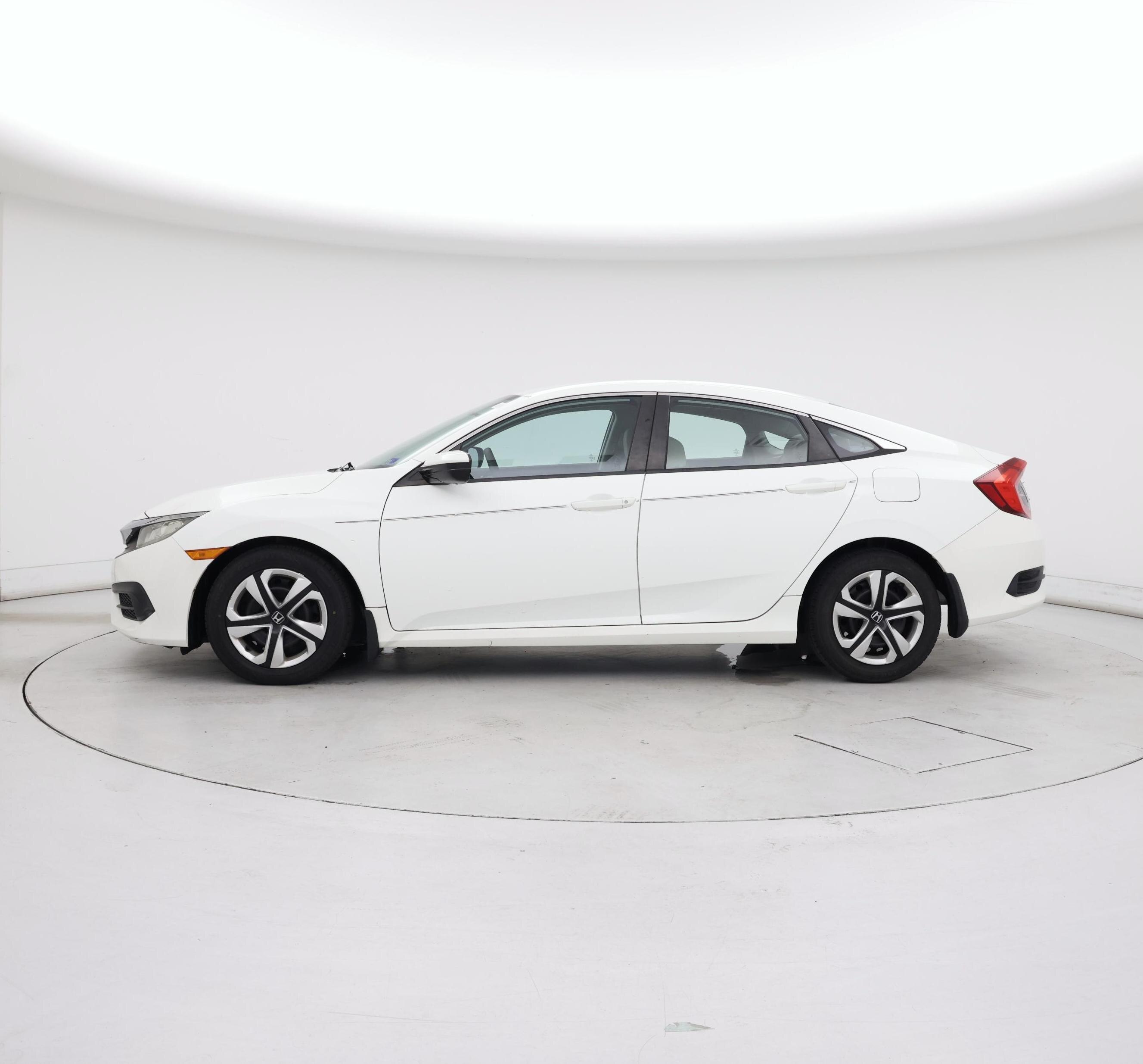 Thumbnail: 2016 Honda Civic - 3