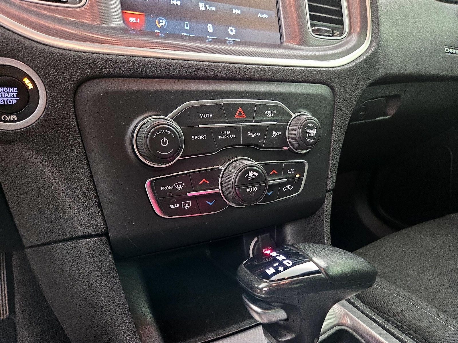 2022 Dodge Charger GT - Photo 17