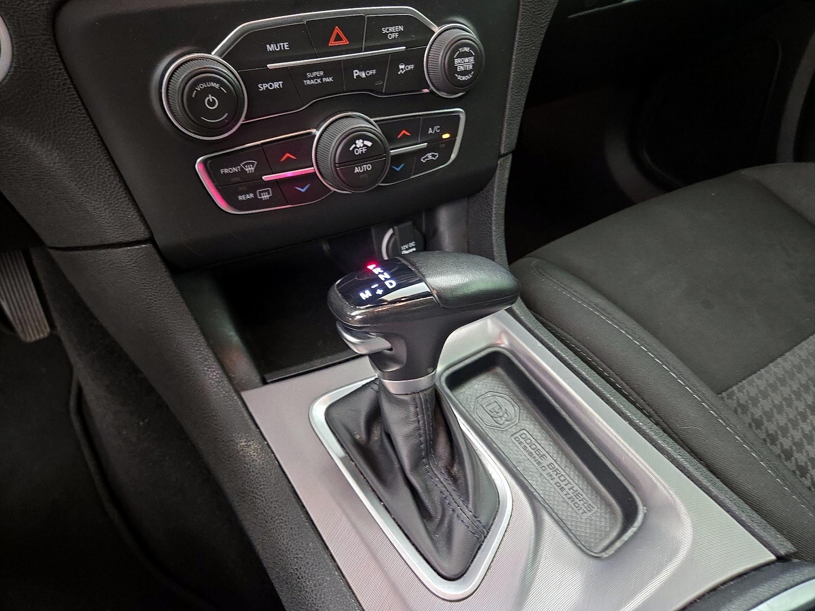 2022 Dodge Charger GT - Photo 18