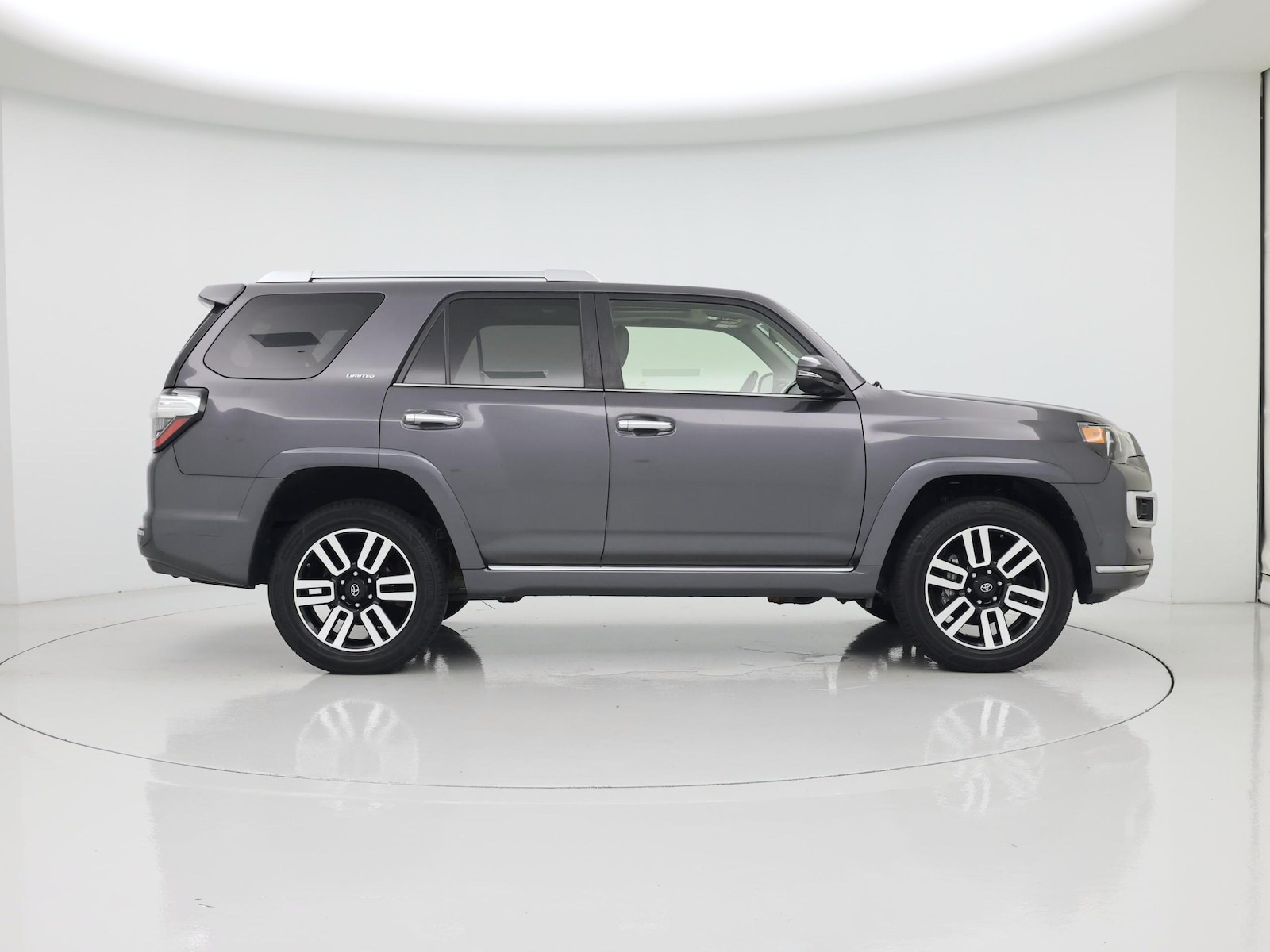 2017 Toyota 4Runner Limited - Photo 8
