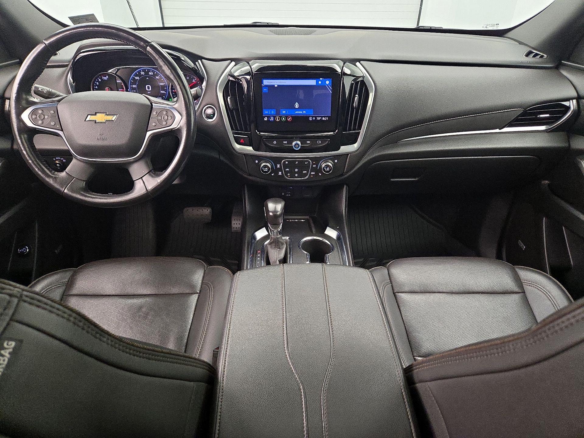 Thumbnail: 2022 Chevrolet Traverse - 9