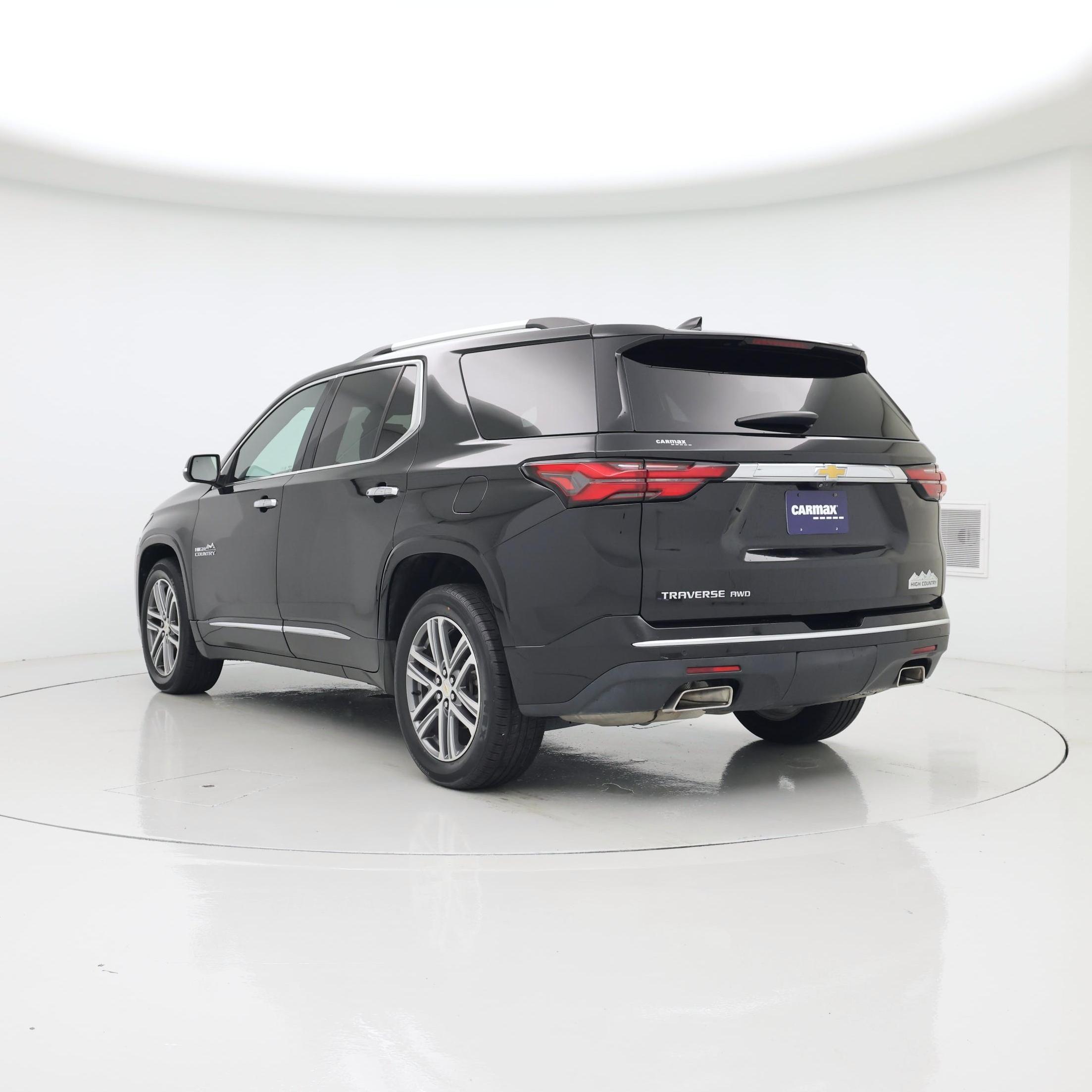Thumbnail: 2022 Chevrolet Traverse - 2