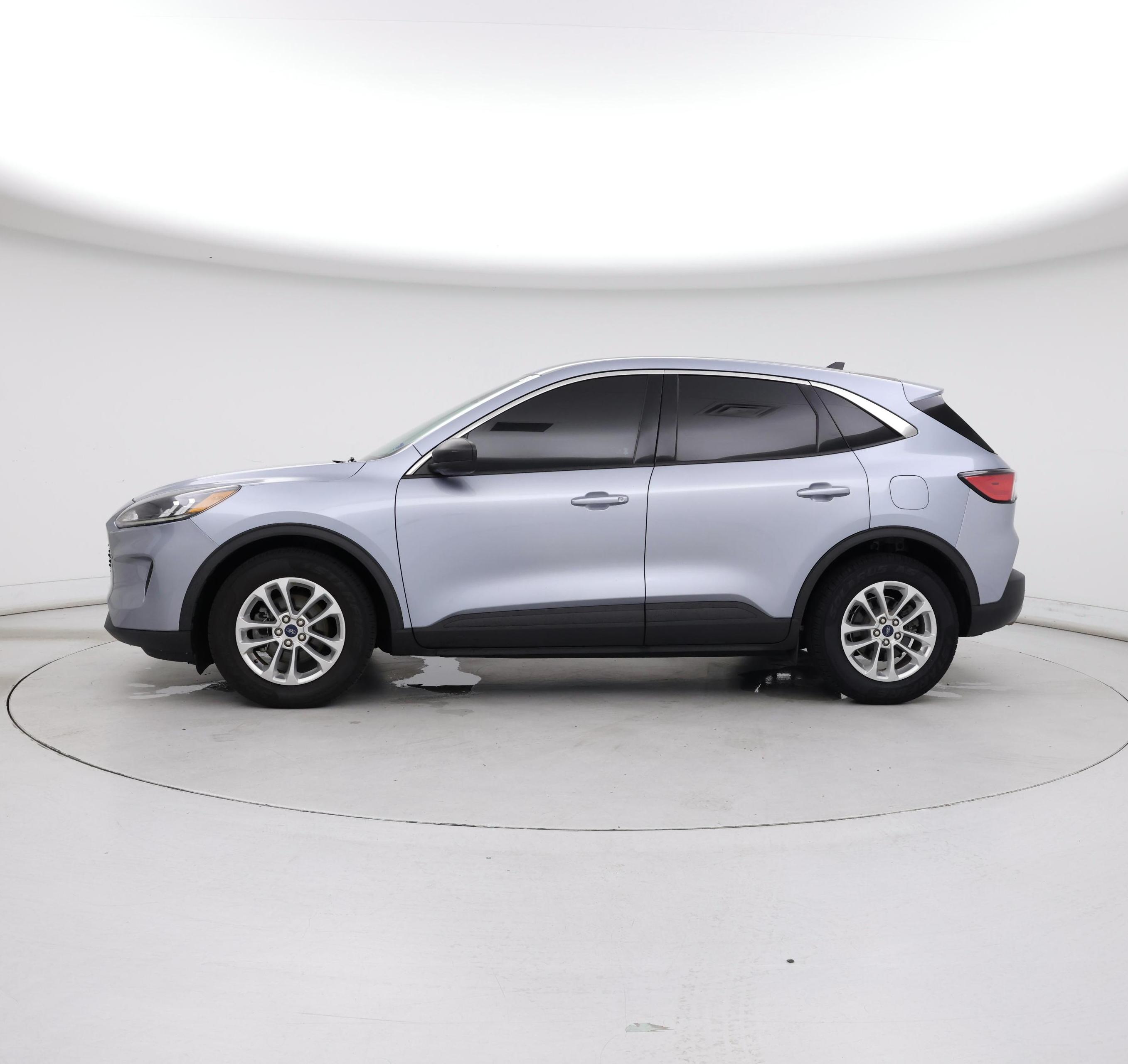 Thumbnail: 2022 Ford Escape - 3
