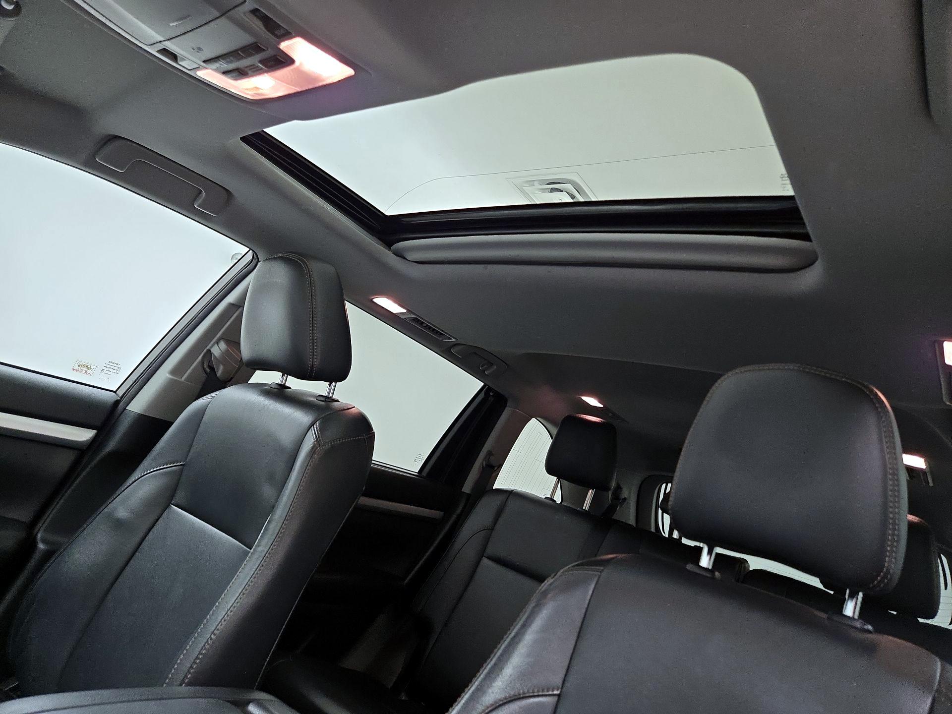 Thumbnail: 2018 Toyota Highlander - 20