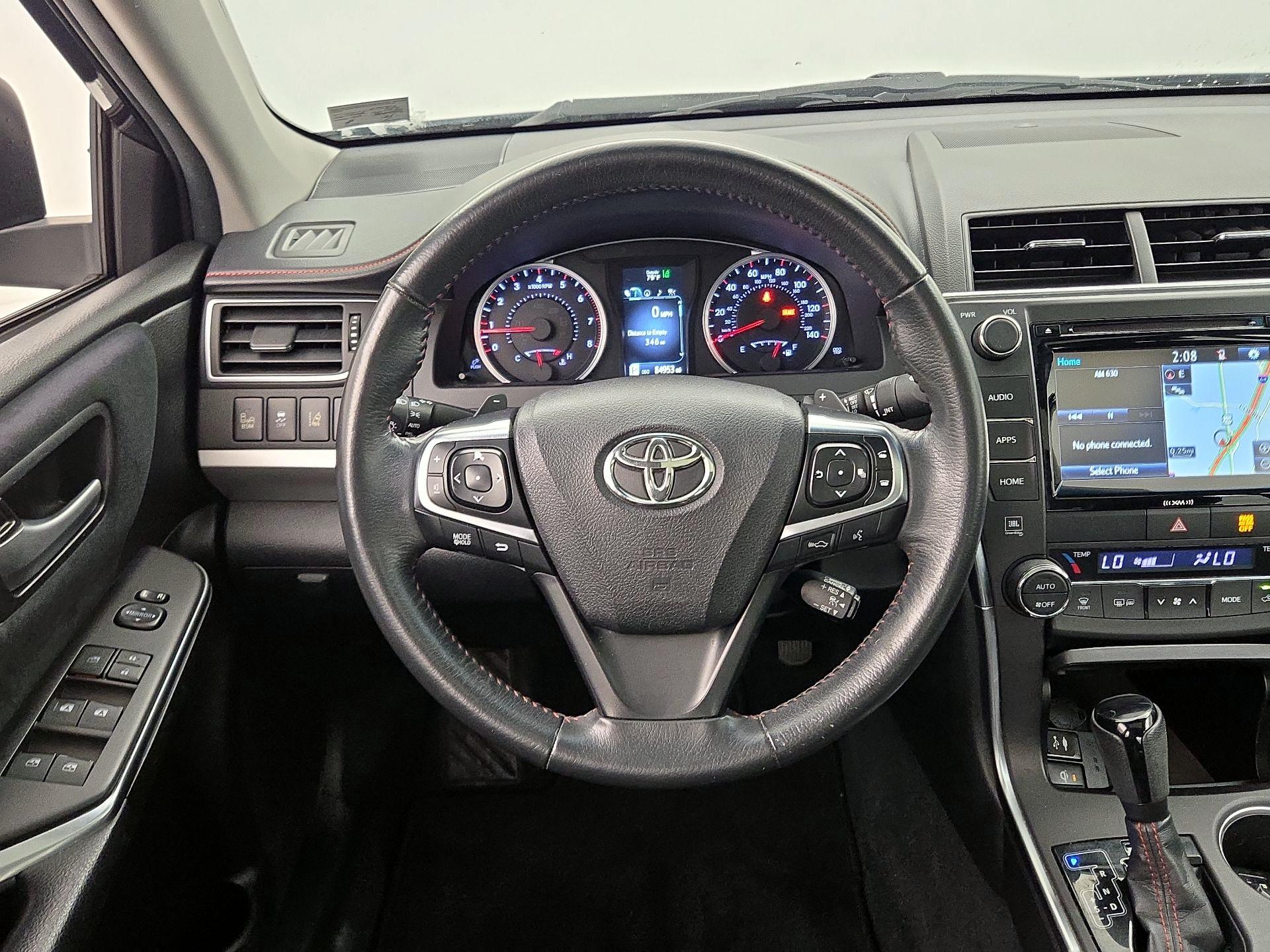 Thumbnail: 2017 Toyota Camry - 10