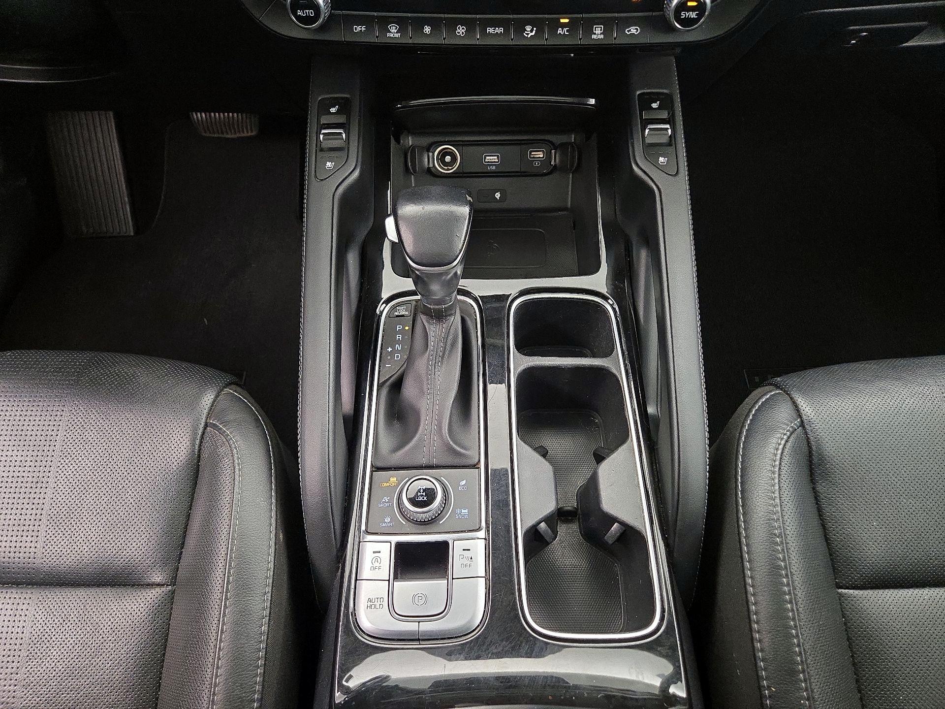 Thumbnail: 2020 Kia Telluride - 18