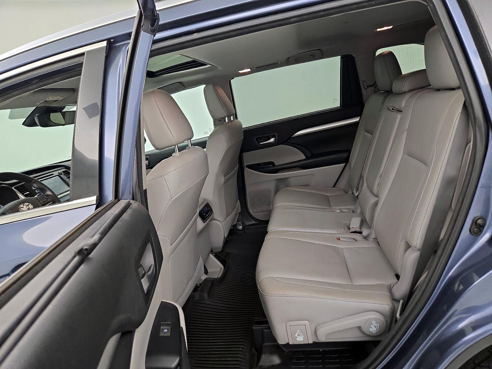 Rear Air Conditioning