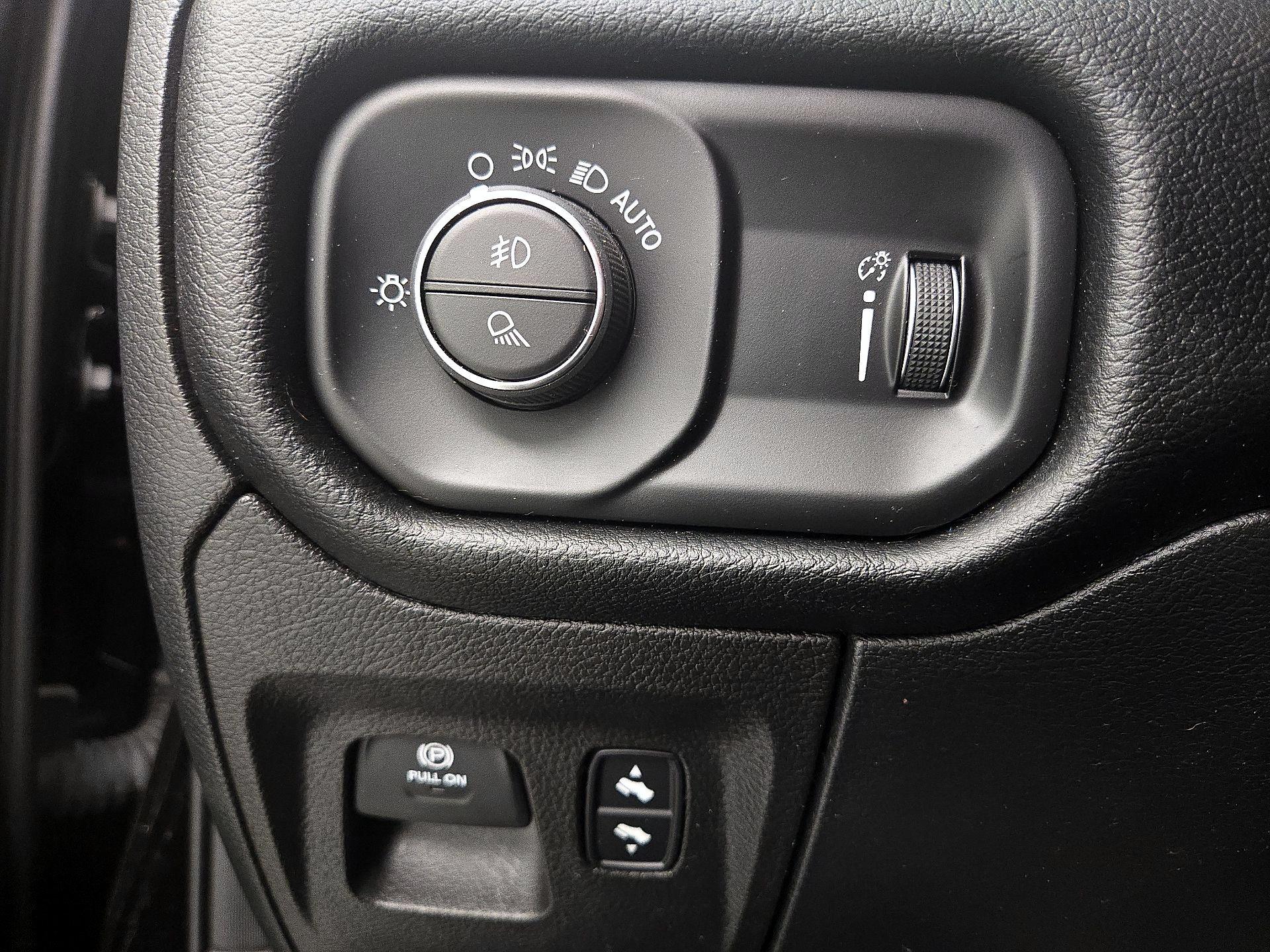 Thumbnail: 2022 RAM 1500 - 13