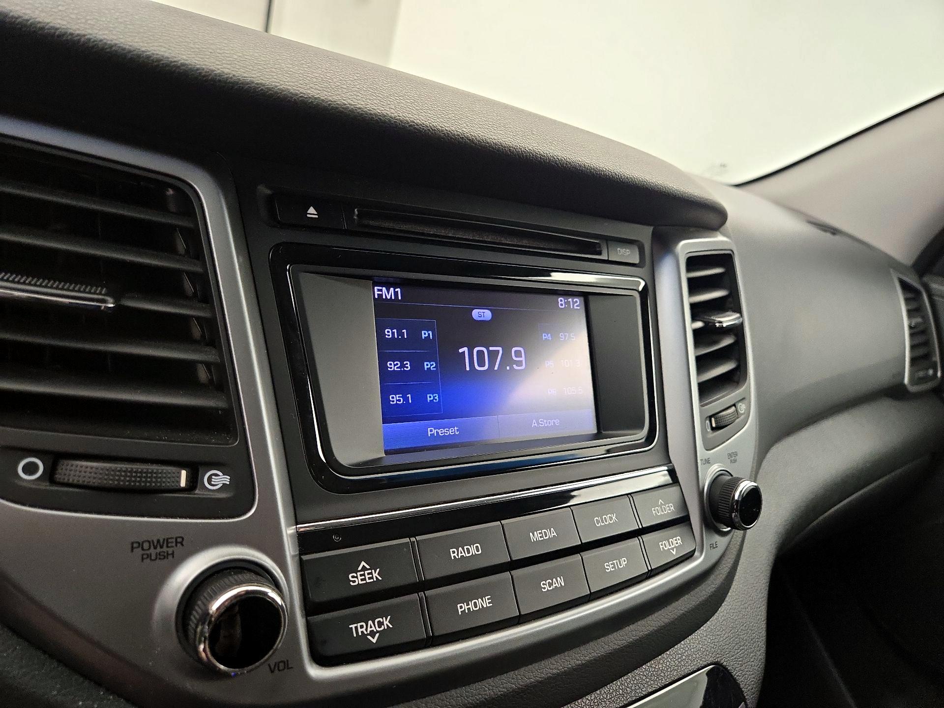 Thumbnail: 2018 Hyundai Tucson - 15