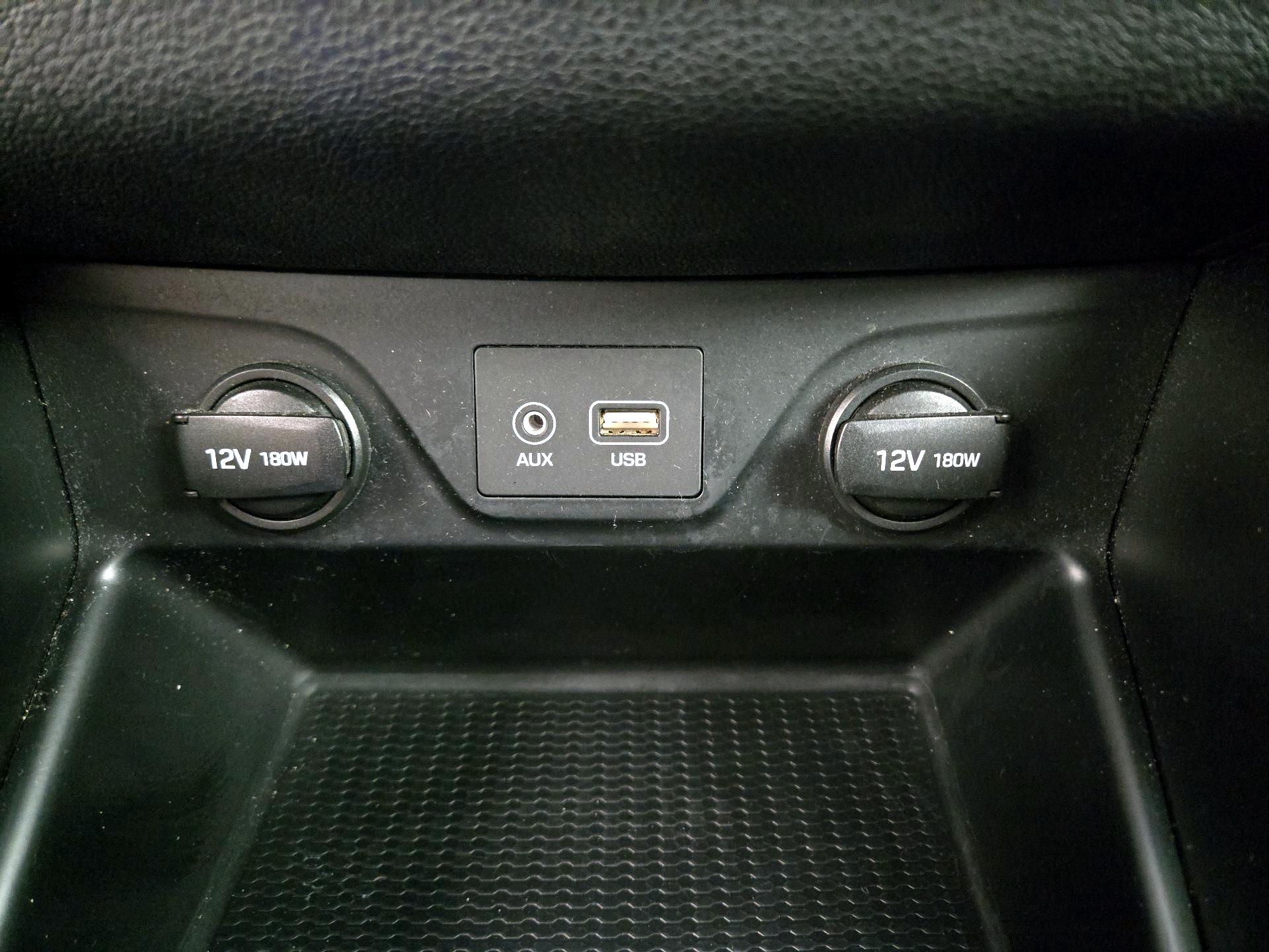 Thumbnail: 2018 Hyundai Tucson - 18