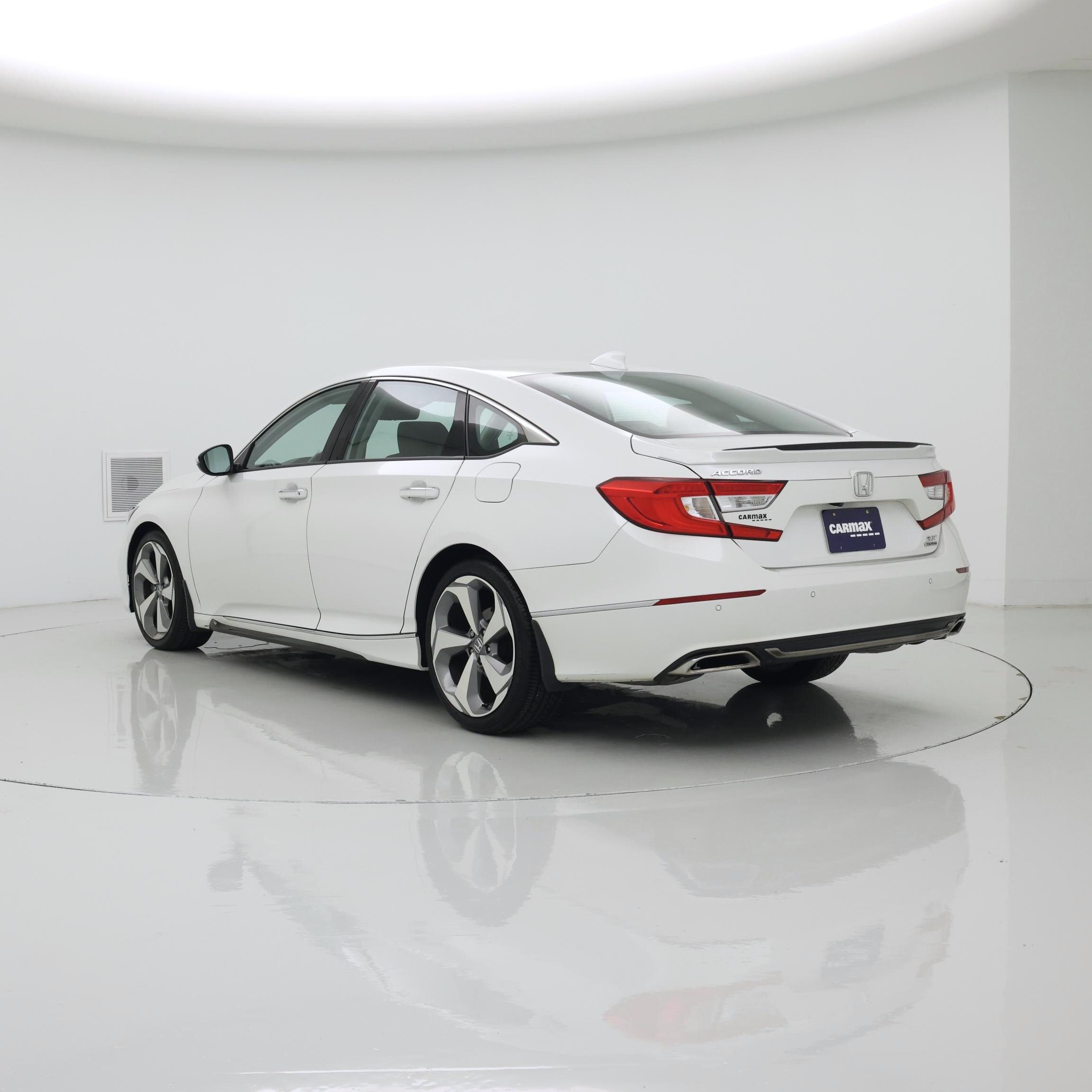 Thumbnail: 2018 Honda Accord - 2