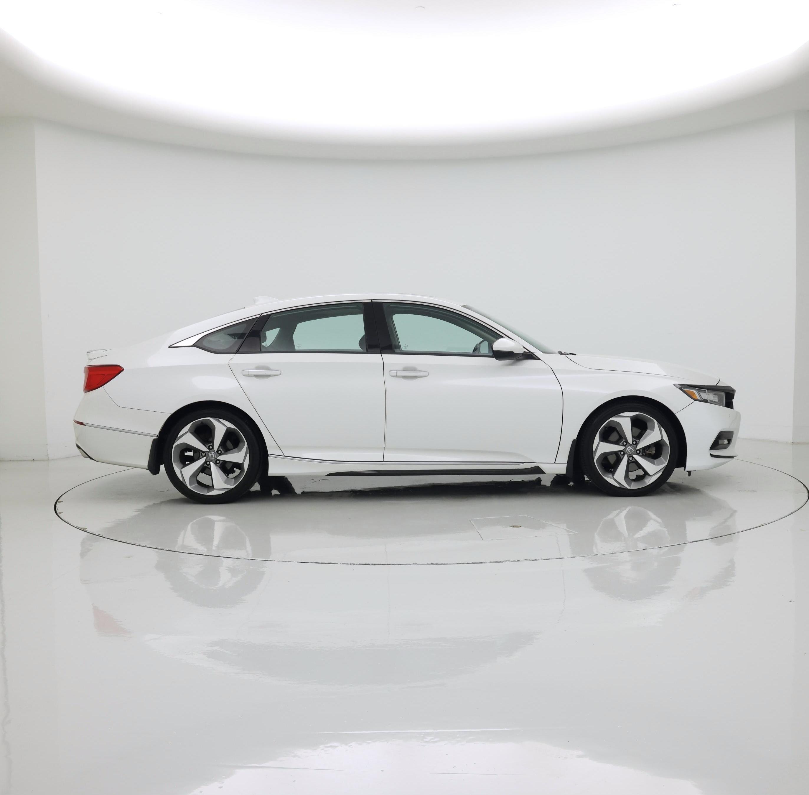 Thumbnail: 2018 Honda Accord - 7
