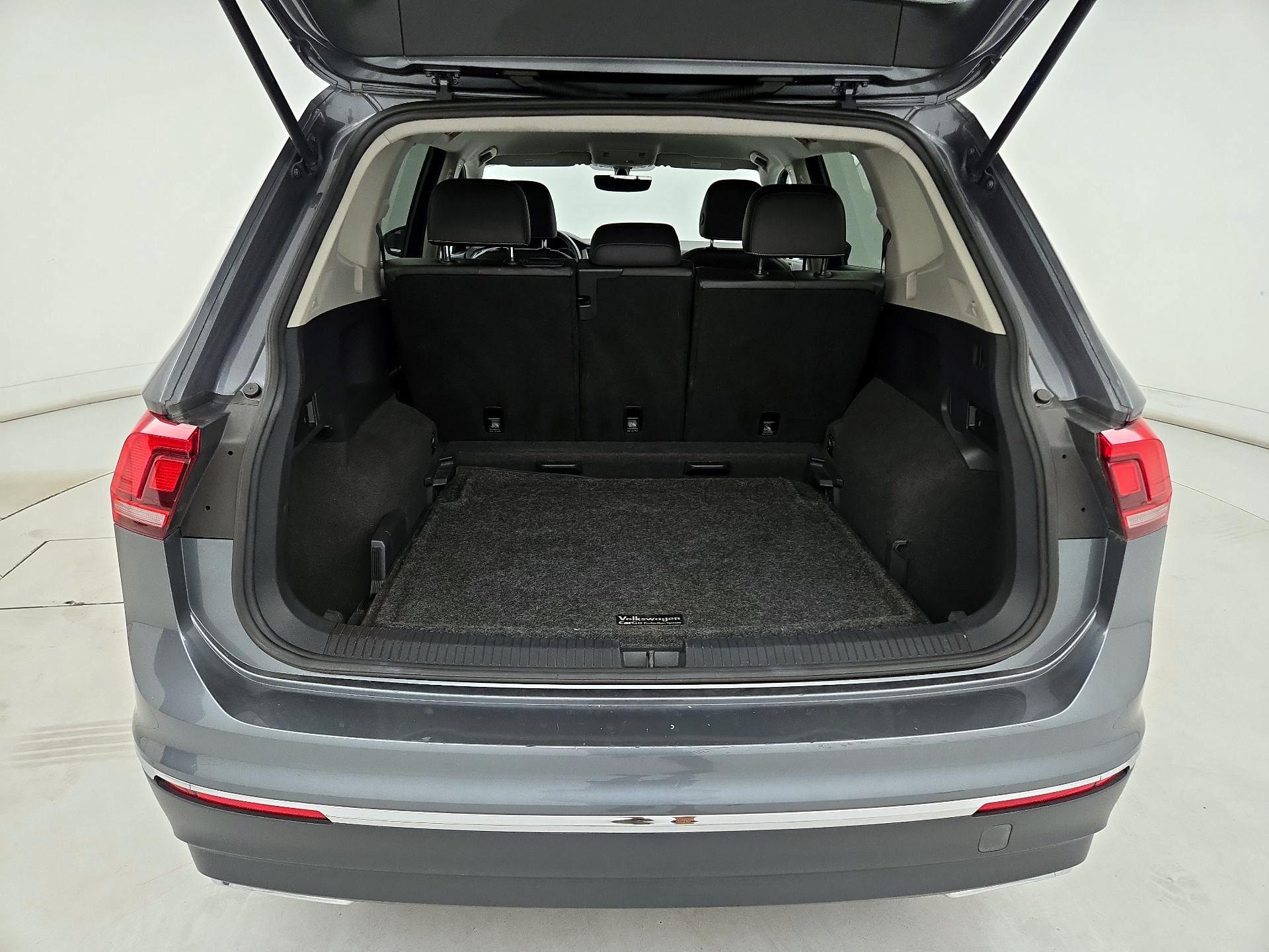 Thumbnail: 2021 Volkswagen Tiguan - 20