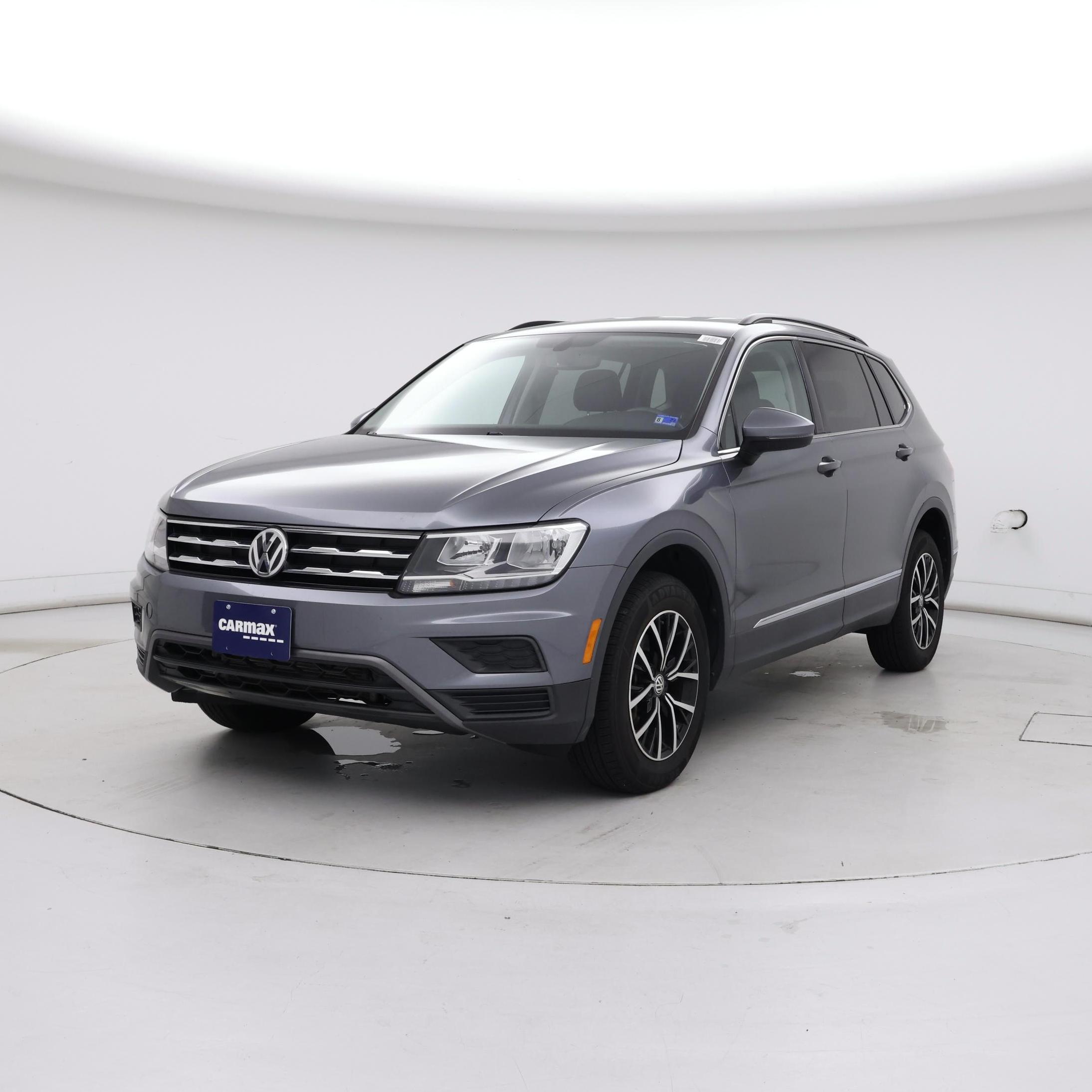 Thumbnail: 2021 Volkswagen Tiguan - 4