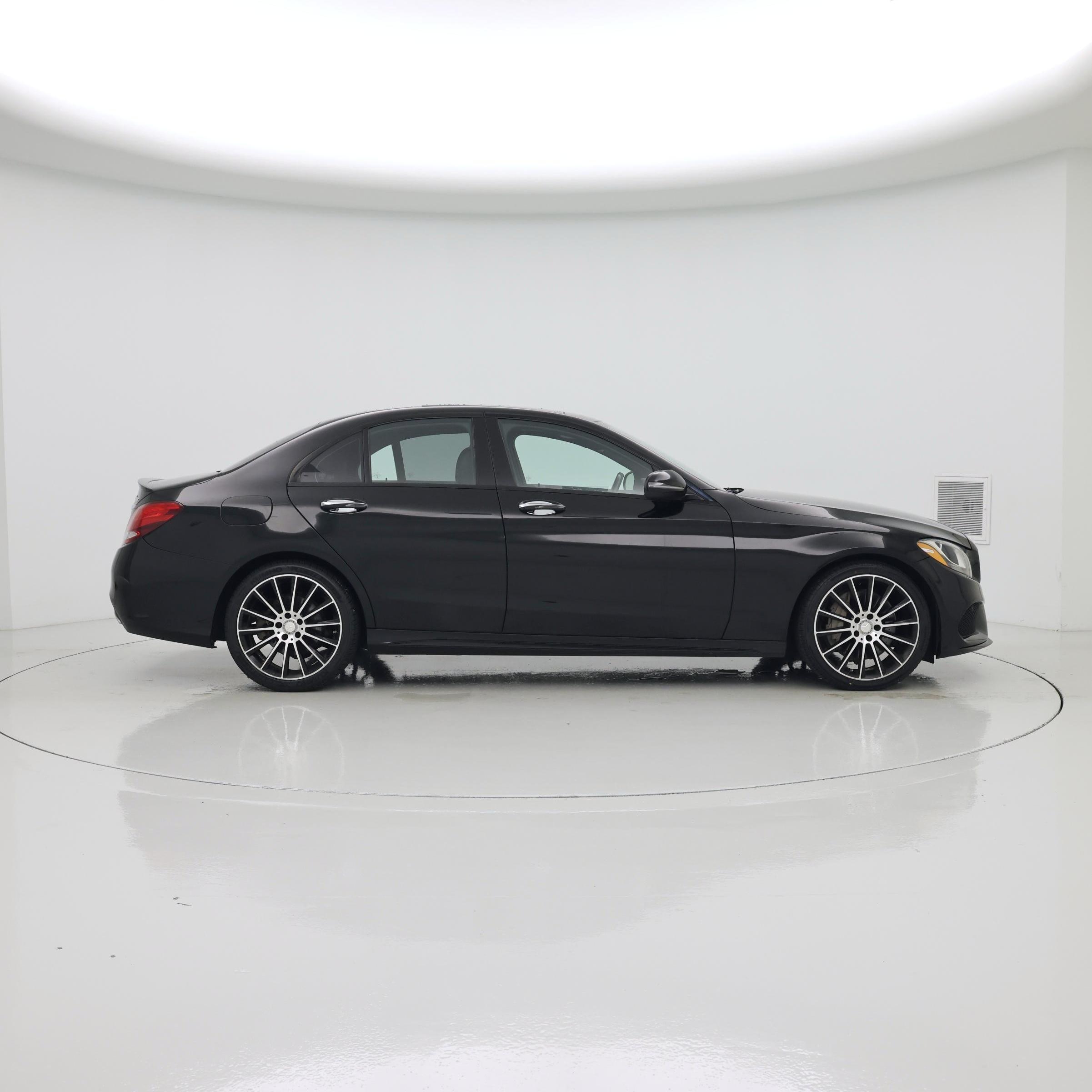 Thumbnail: 2017 Mercedes-Benz C-Class - 7