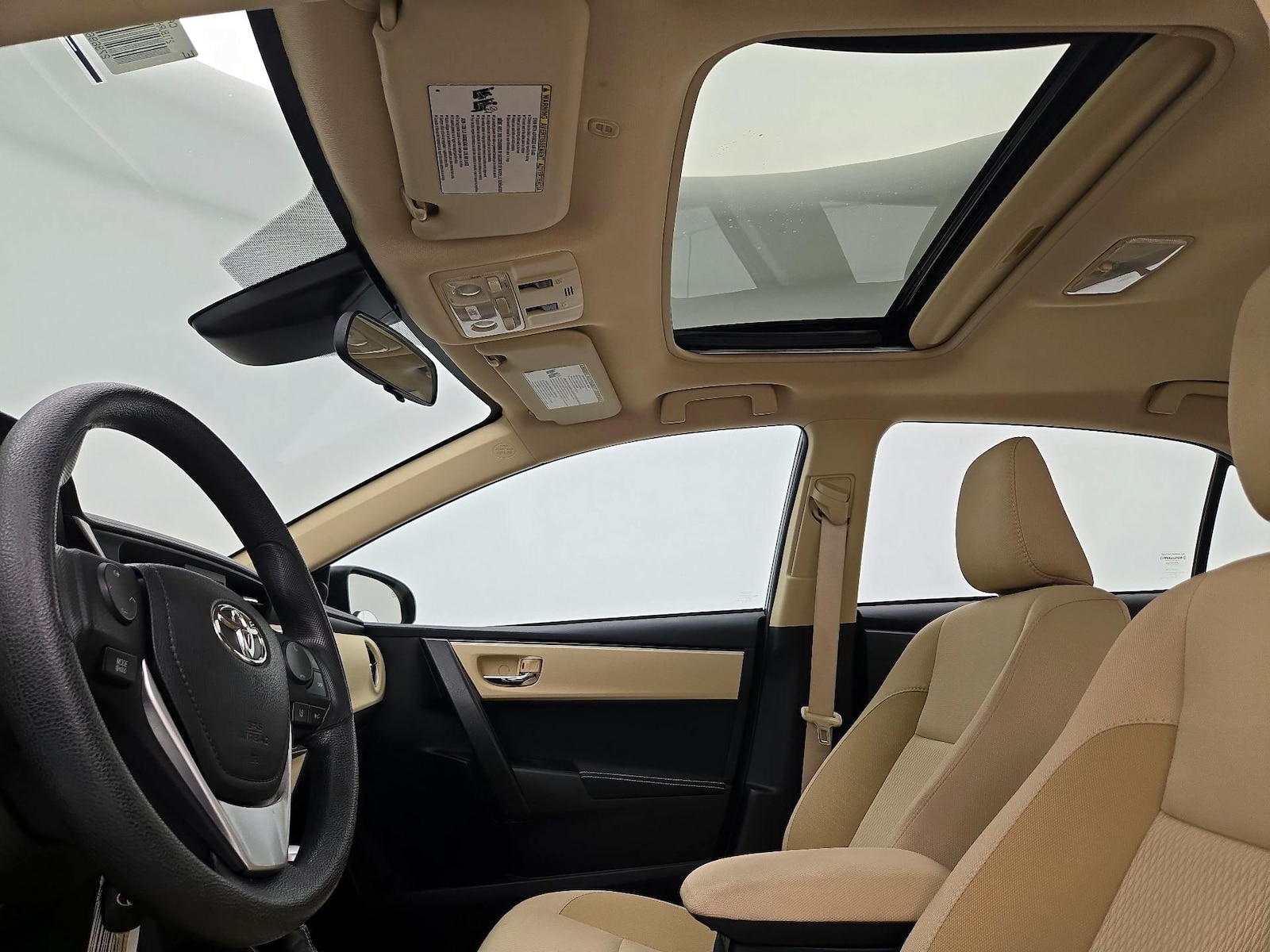 2018 Toyota Corolla LE - Photo 20